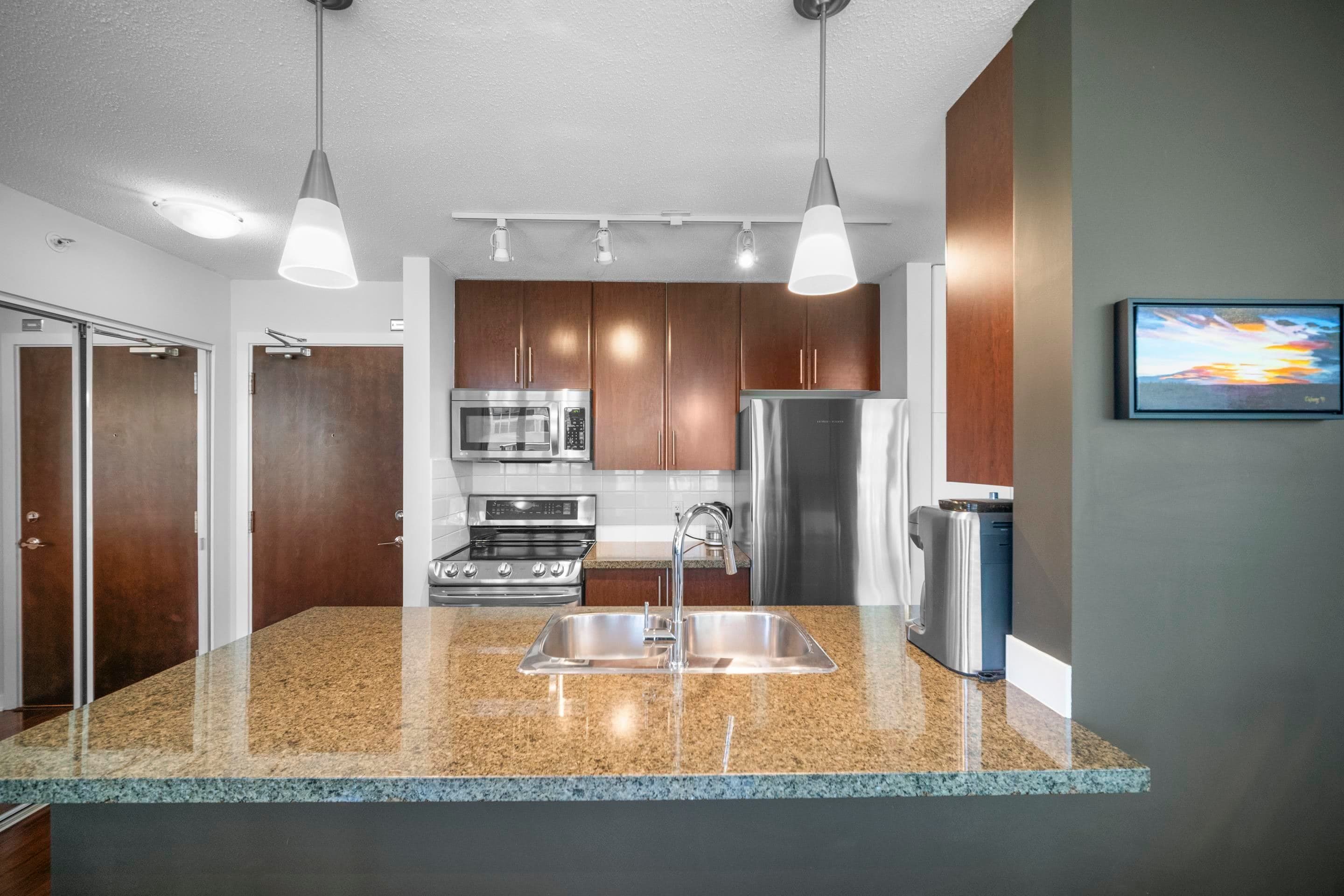 501 - 618 Abbott Street, Vancouver, V6B 0C1 — photo 4