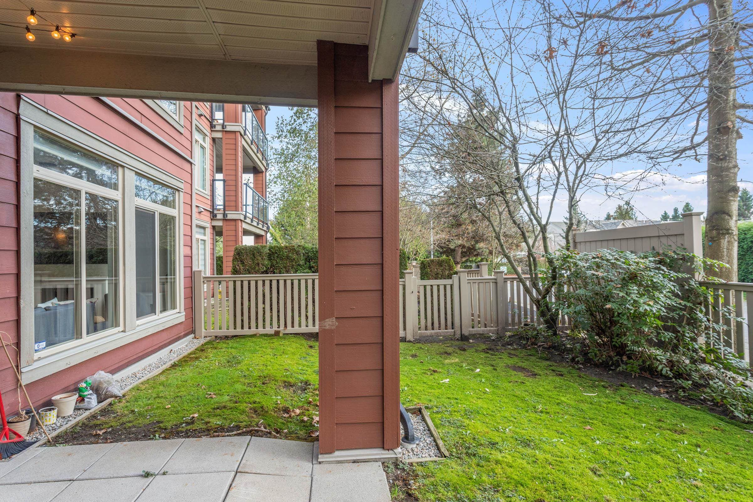 102 - 15385 101a Avenue, Surrey, V3R 0B4 — photo 3