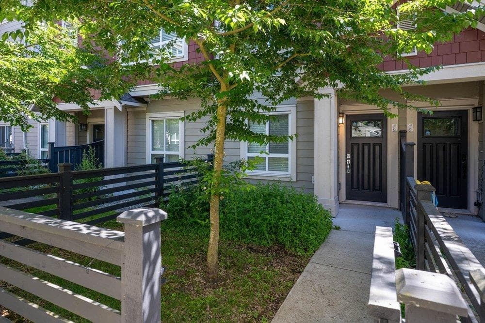 559 - 4688 Hawk Lane, Tsawwassen, V4M 0B7 — photo 2