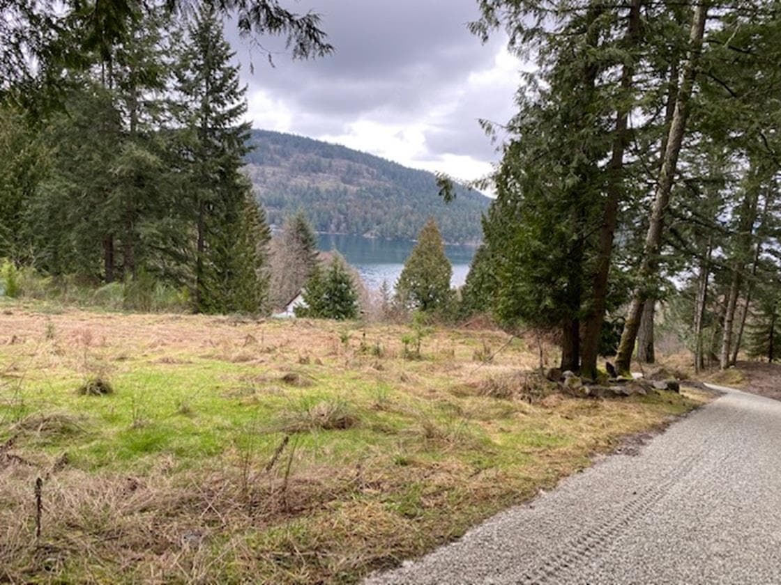 672 Isabella Point Road, Salt Spring Island, V8K 1V6 — photo 3