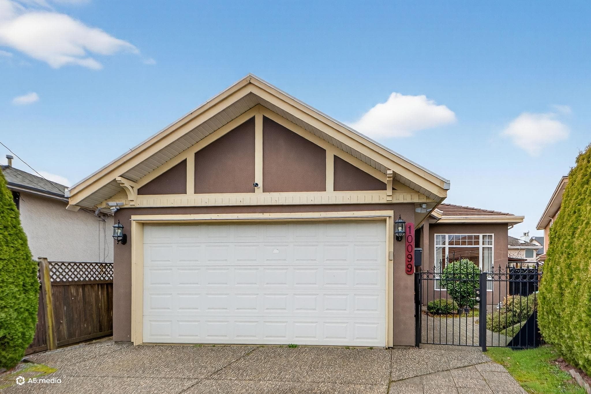 10099 Ruskin Road, Richmond, V7A 2P3 — photo 1