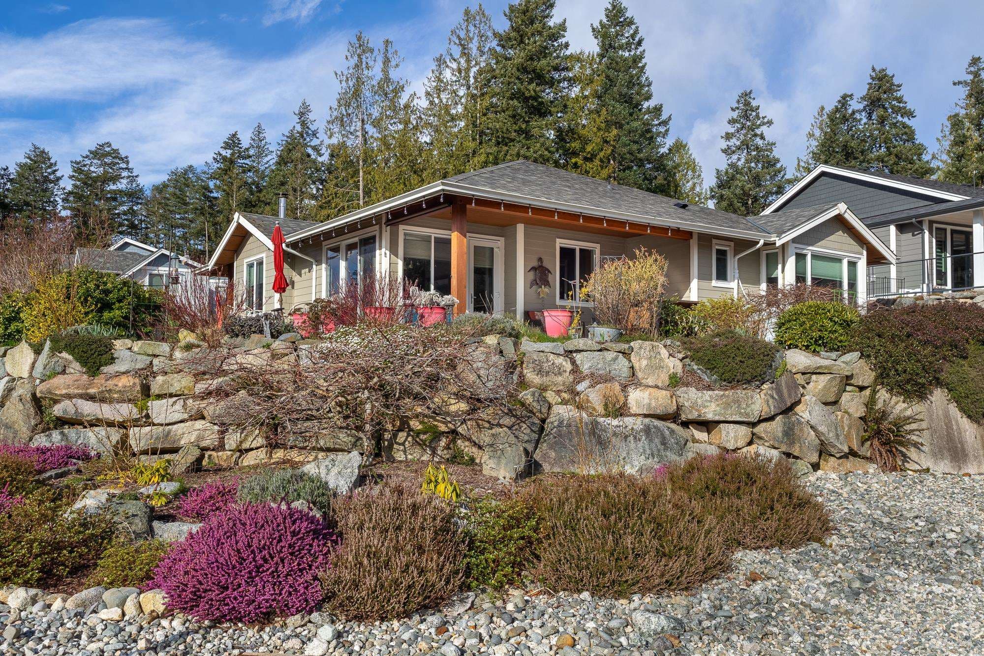 9326 Jorgensen Place, Halfmoon Bay, V7Z 1B4 — photo 4