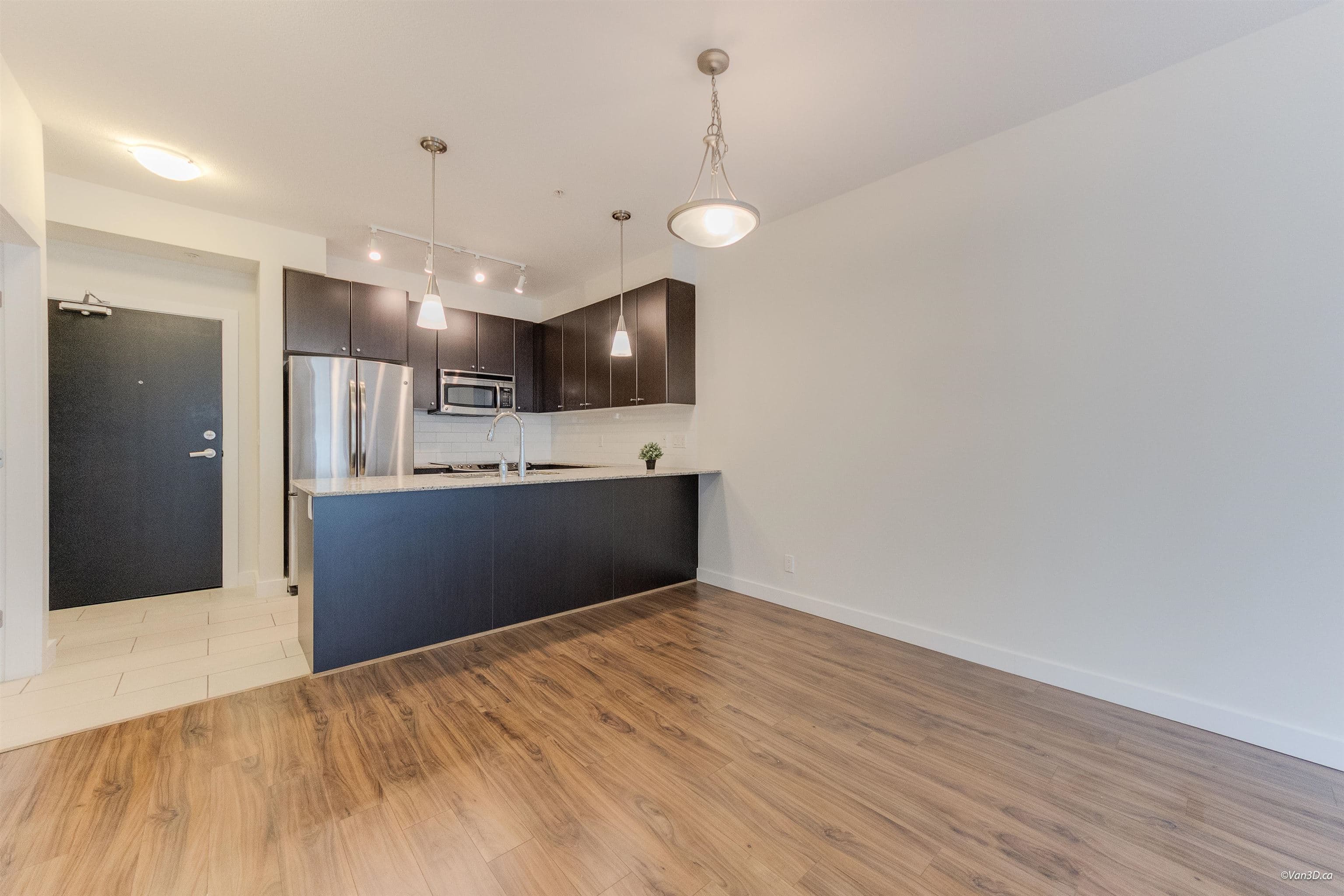 207 - 240 Francis Way, New Westminster, V3L 0E5 — photo 4