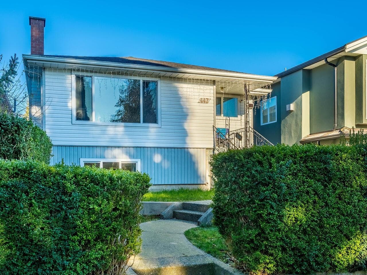 447 E 30th Avenue, Vancouver, V5V 2V5 — photo 1