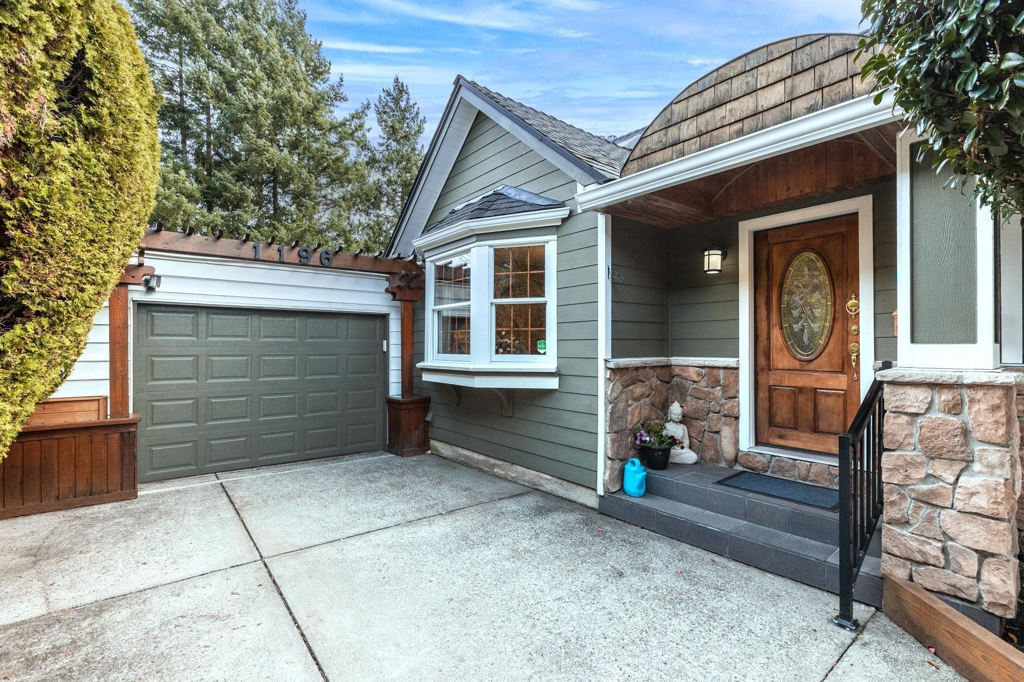 1196 Habgood Street, Surrey, V4B 4W9 — photo 2