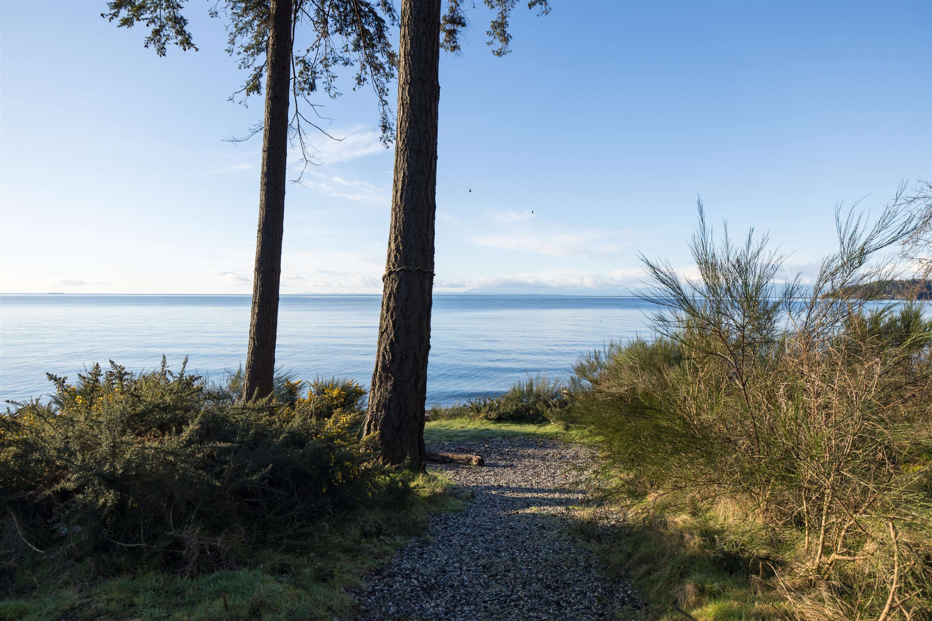 5845 Sunshine Coast Highway, Sechelt, V0N 3A1 — photo 3