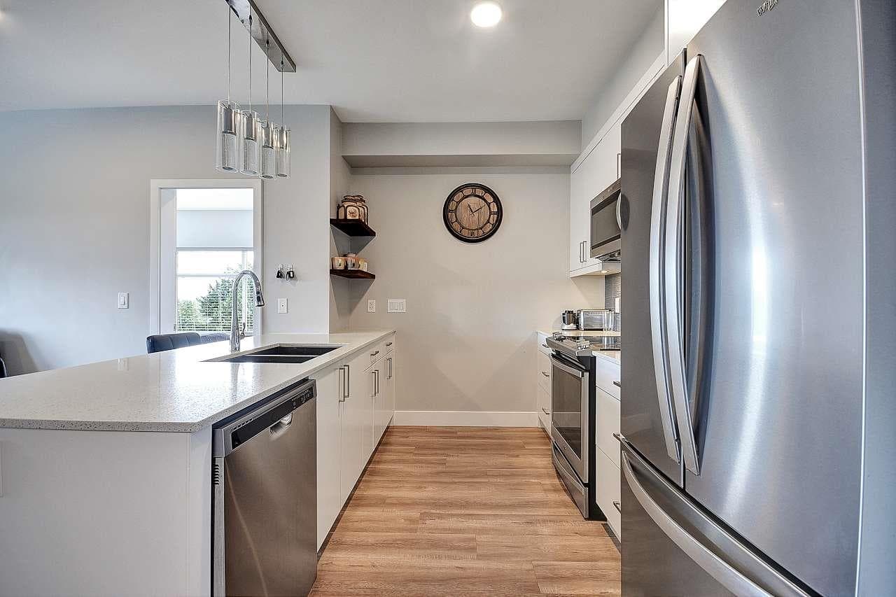 404 - 9015 120 Street, Delta, V4C 0E3 — photo 5