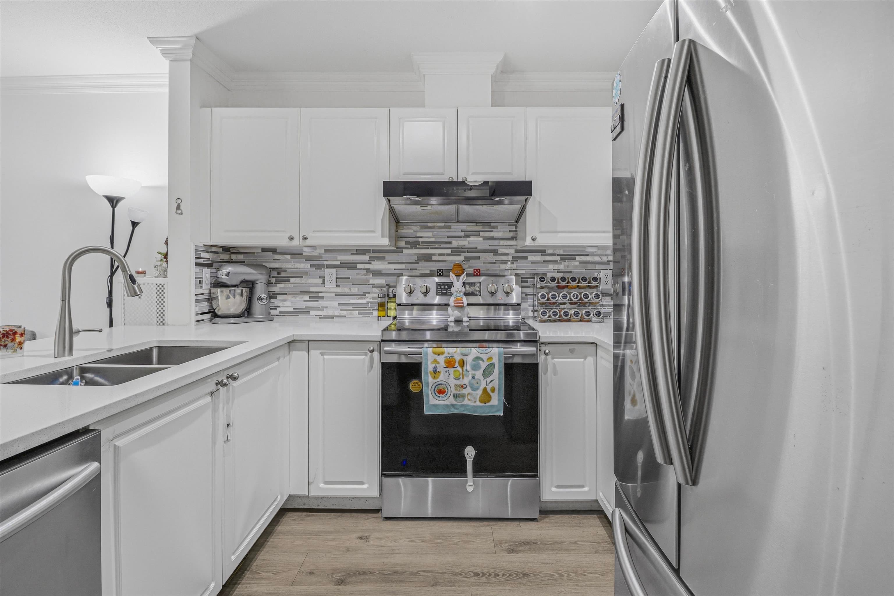 411 - 13733 74 Avenue, Surrey, V3W 1B8 — photo 5