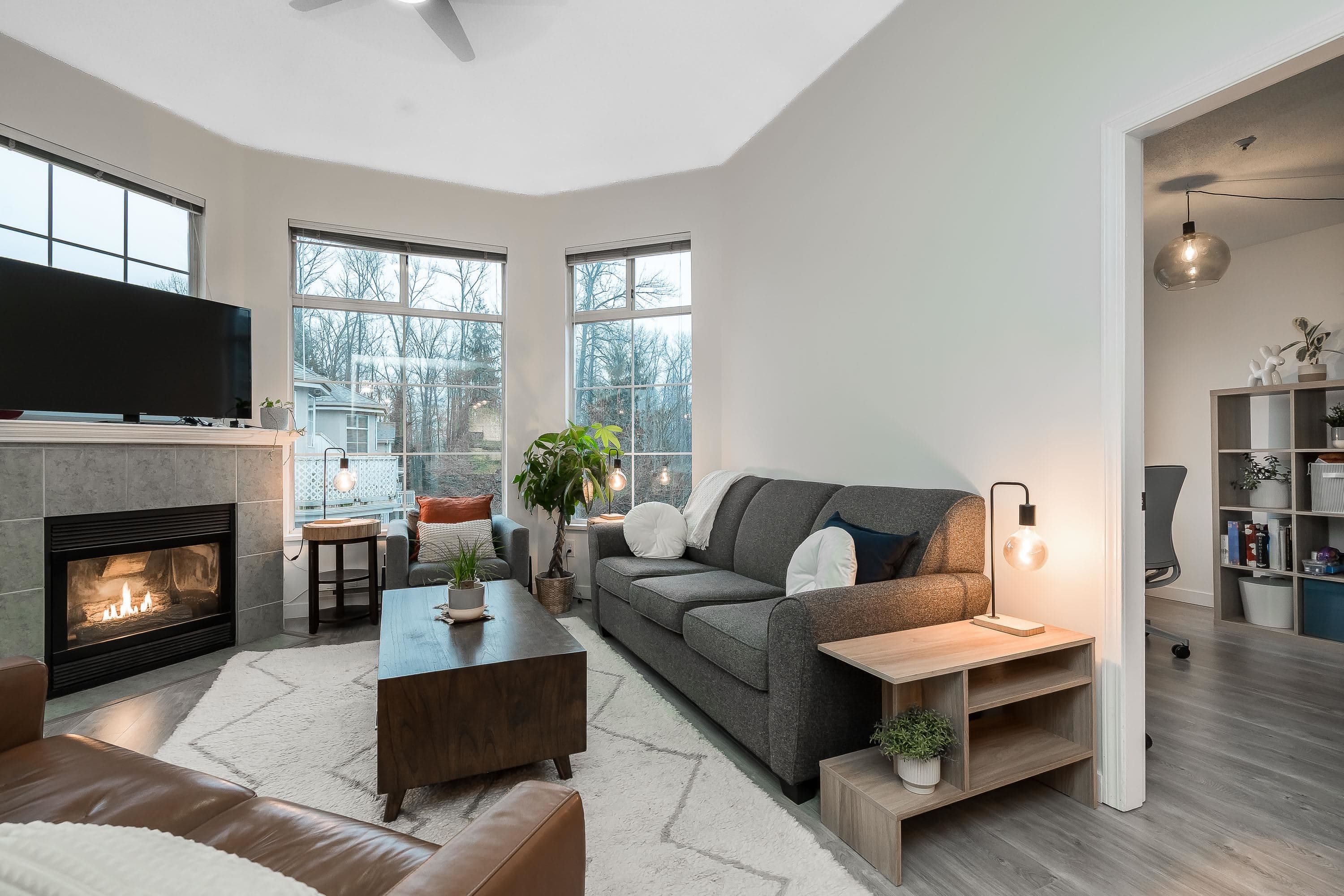 401 - 2678 Dixon Street, Port Coquitlam, V3C 6L7 — photo 1