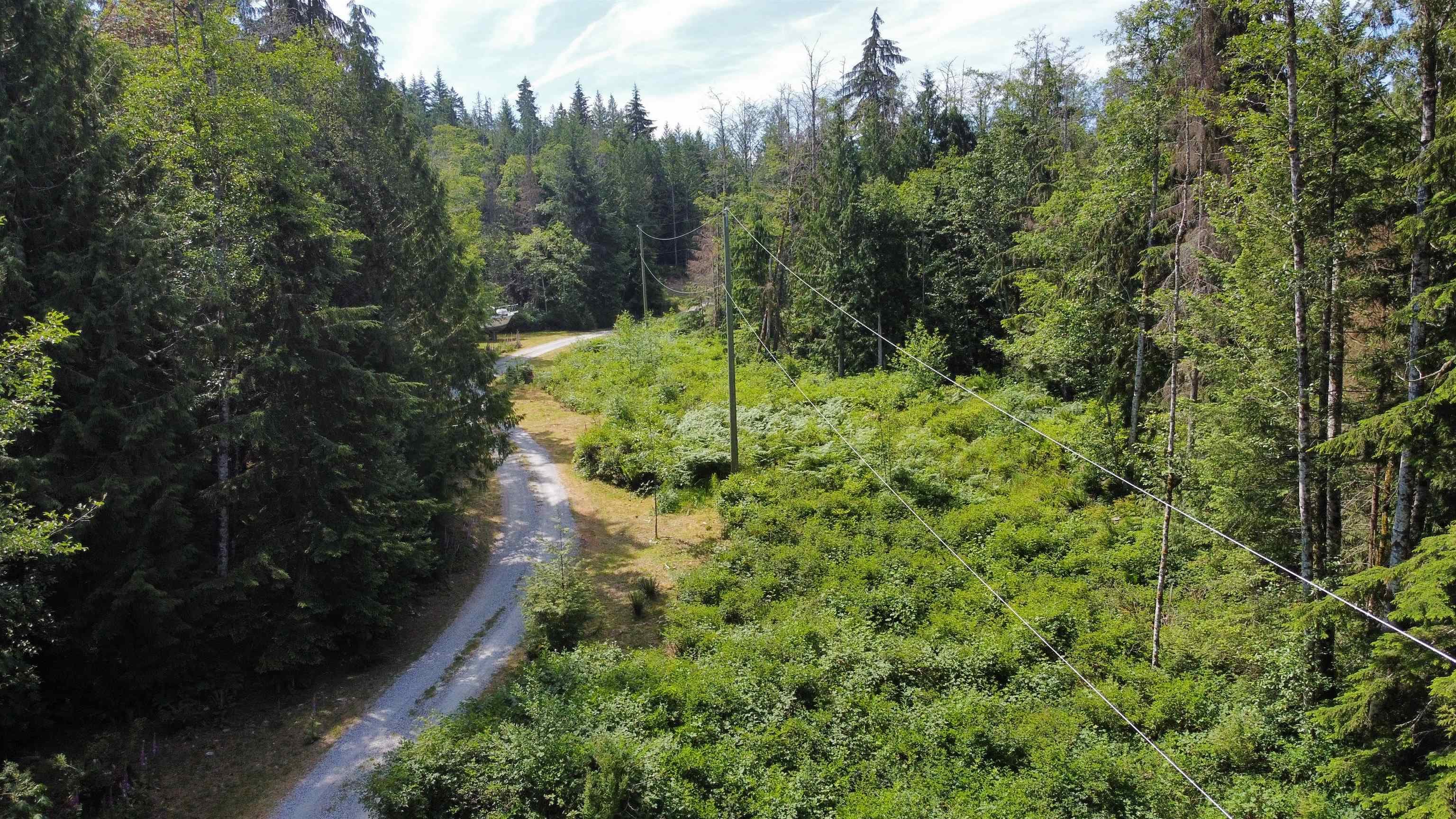 6016 Leaning Tree Road, Halfmoon Bay, V7Z 1C2 — photo 5