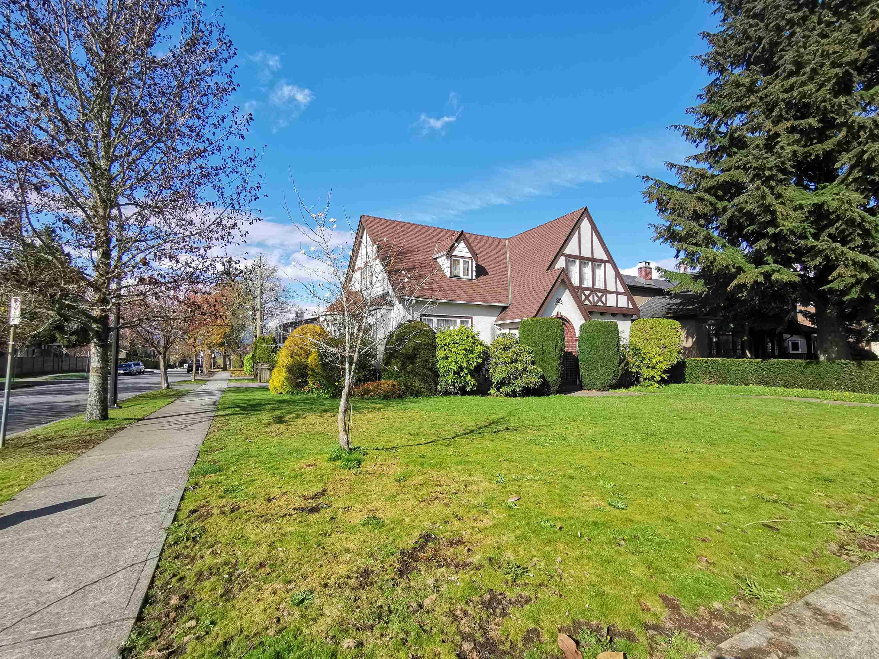 595 W 28th Avenue, Vancouver, V5Z 2H2 — photo 1