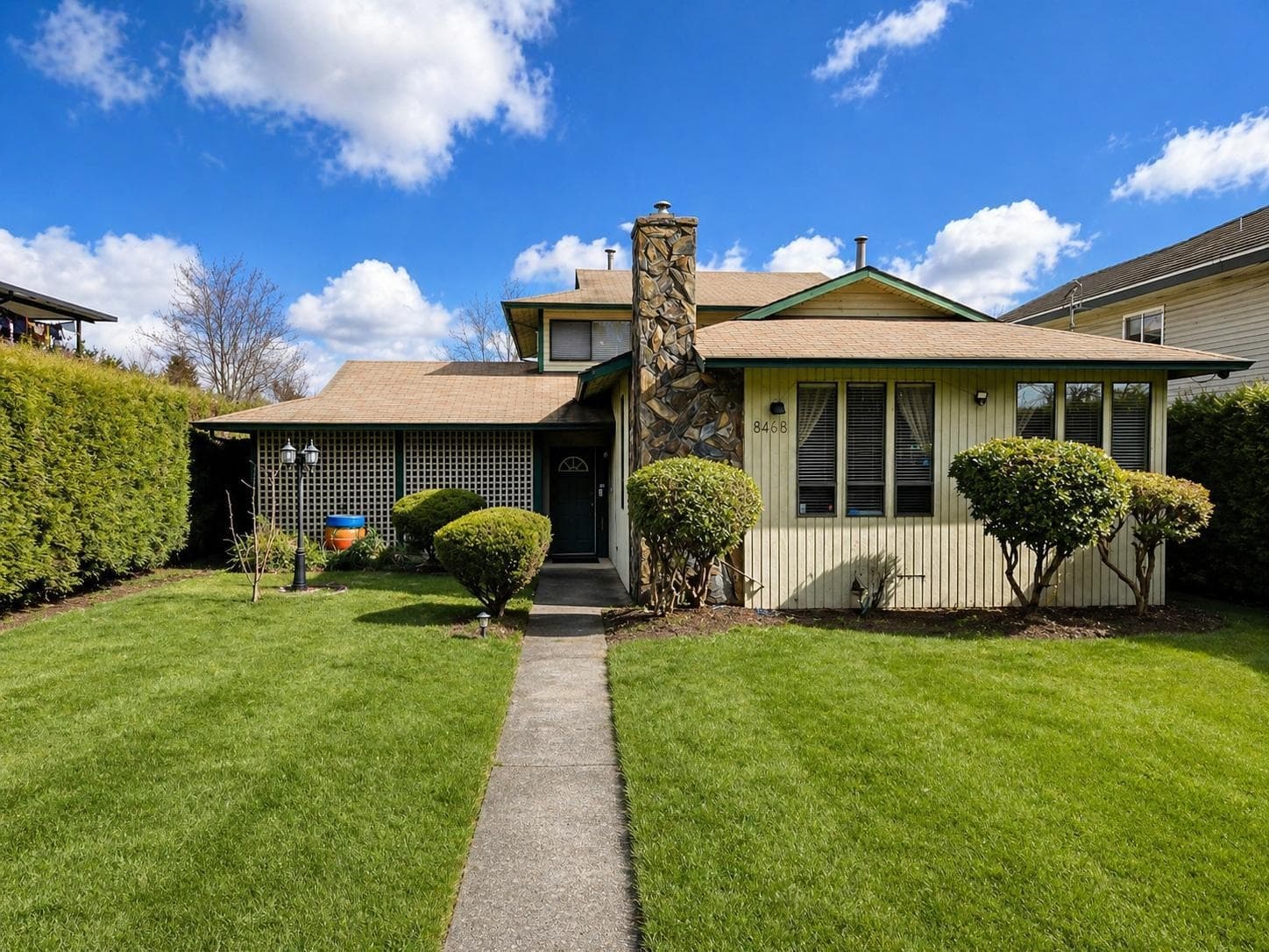 8468 144th Street, Surrey, V3W 5T7 — photo 1