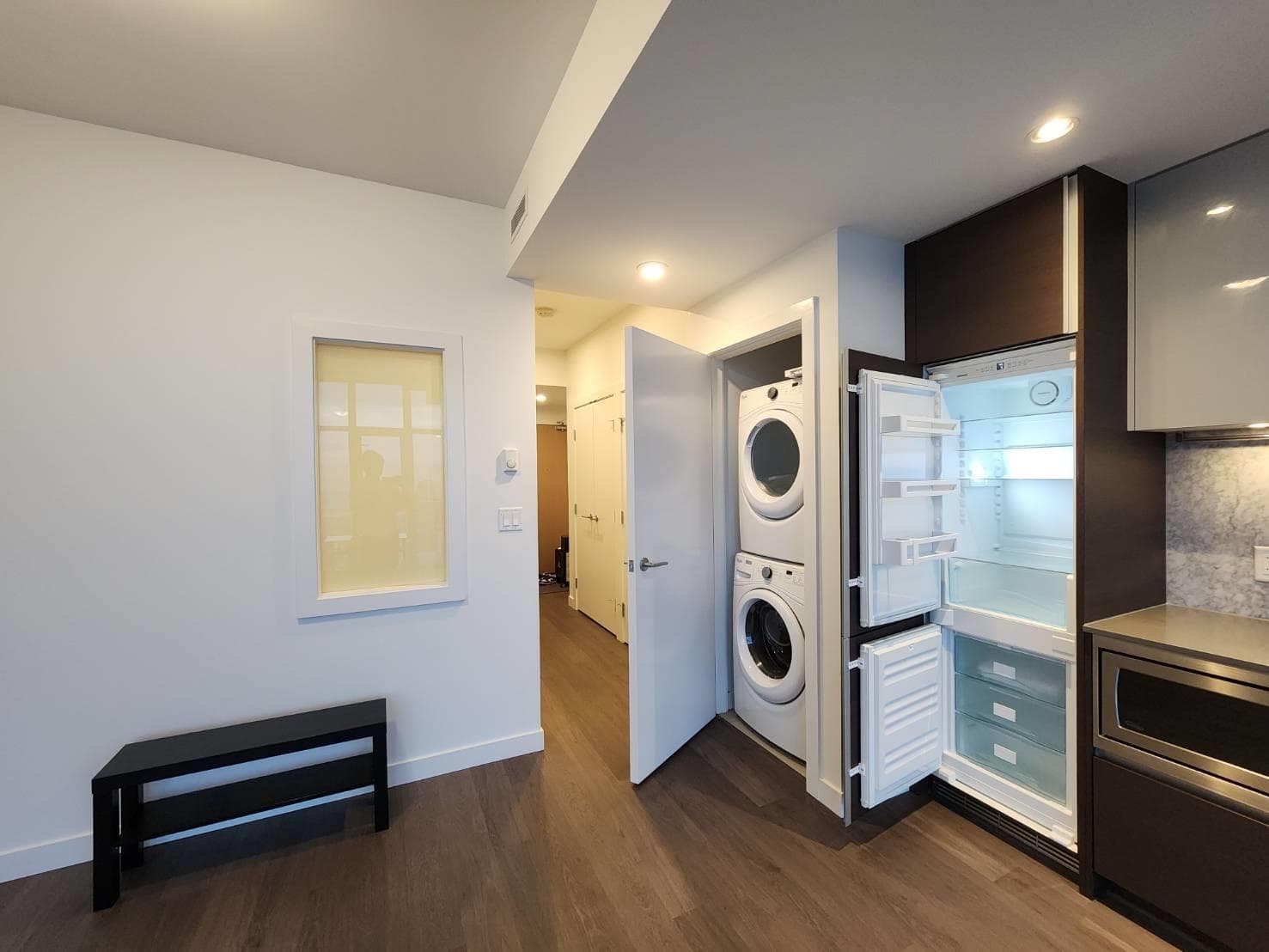 5203 - 4670 Assembly Way, Burnaby, V5H 0H3 — photo 5