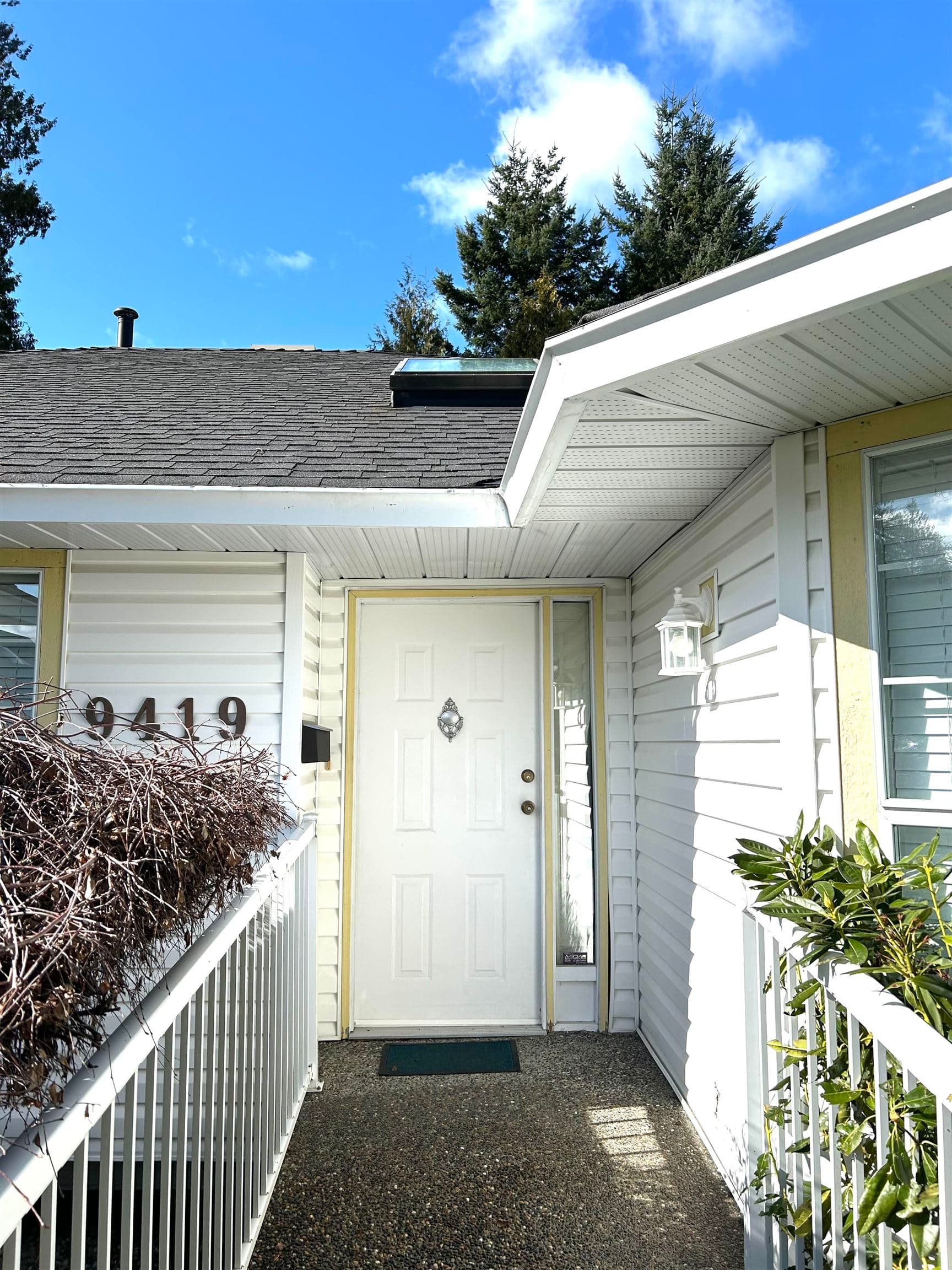 9419 159 Street, Surrey, V4N 3B9 — photo 4