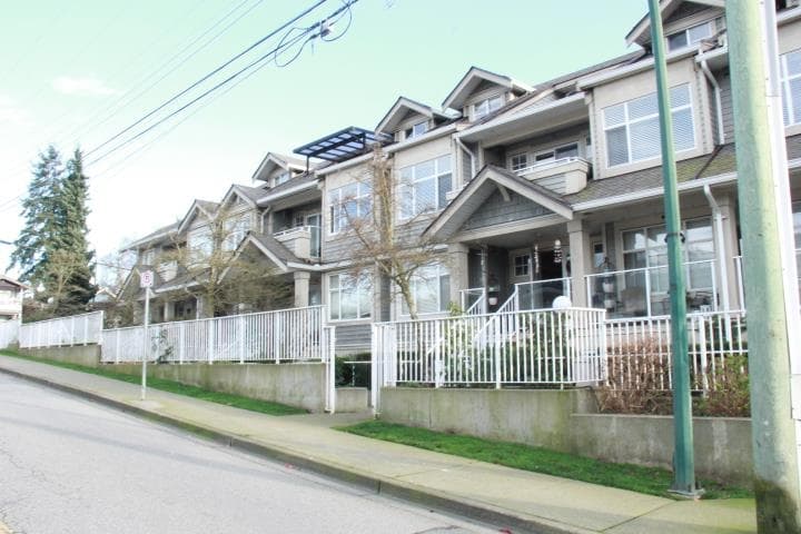 205 - 15621 Marine Drive, White Rock, V4B 1E1 — photo 4