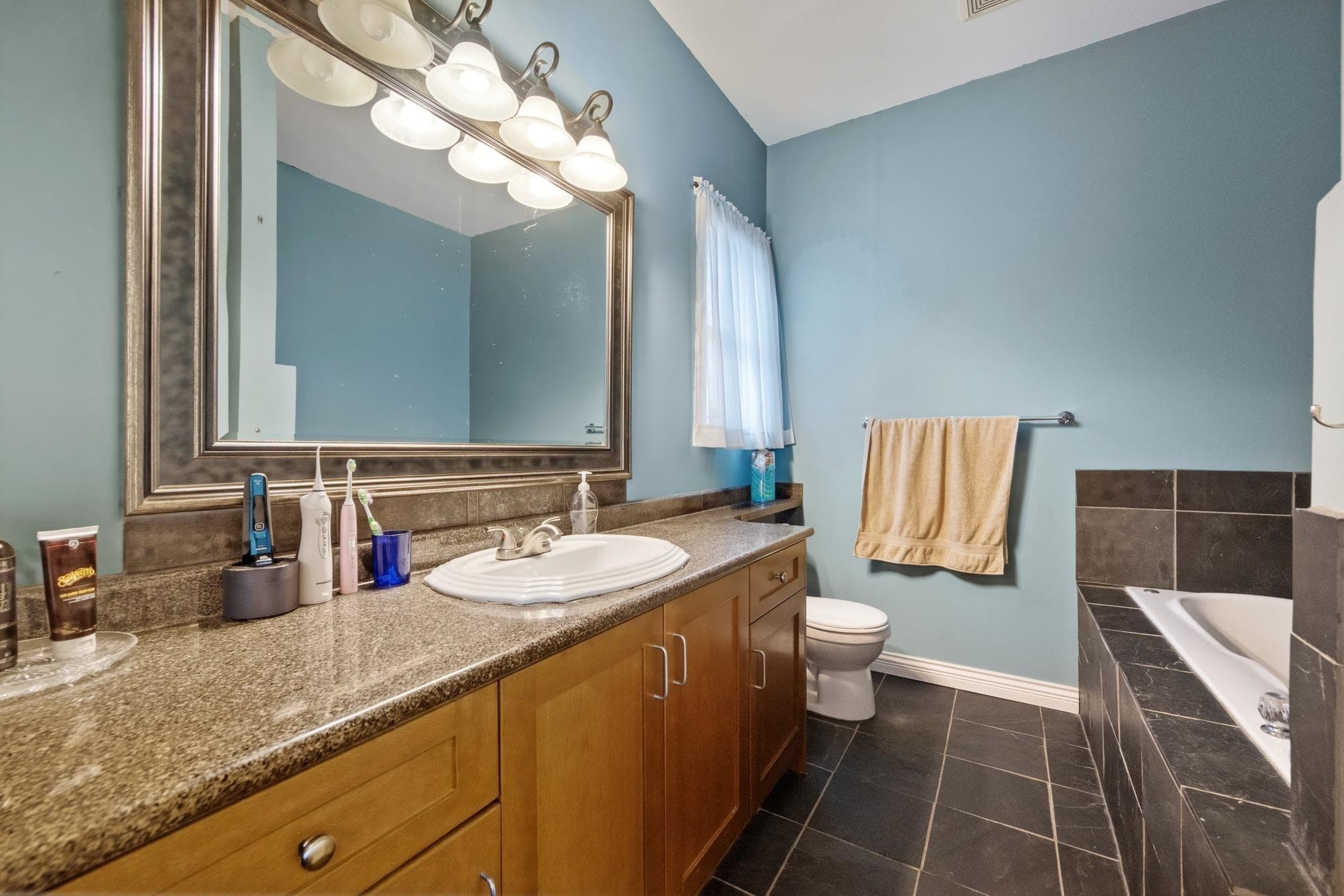 32758 Lightbody Street, Mission, V4S 0A7 — photo 2