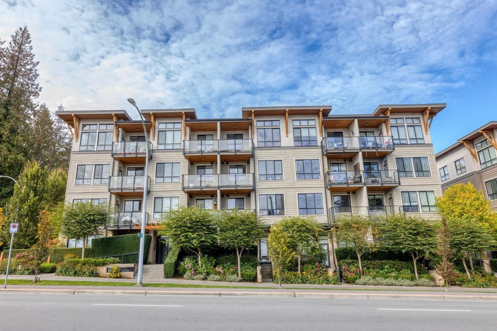 306 - 10455 154 Street, Surrey, V3R 0C5 — photo 1