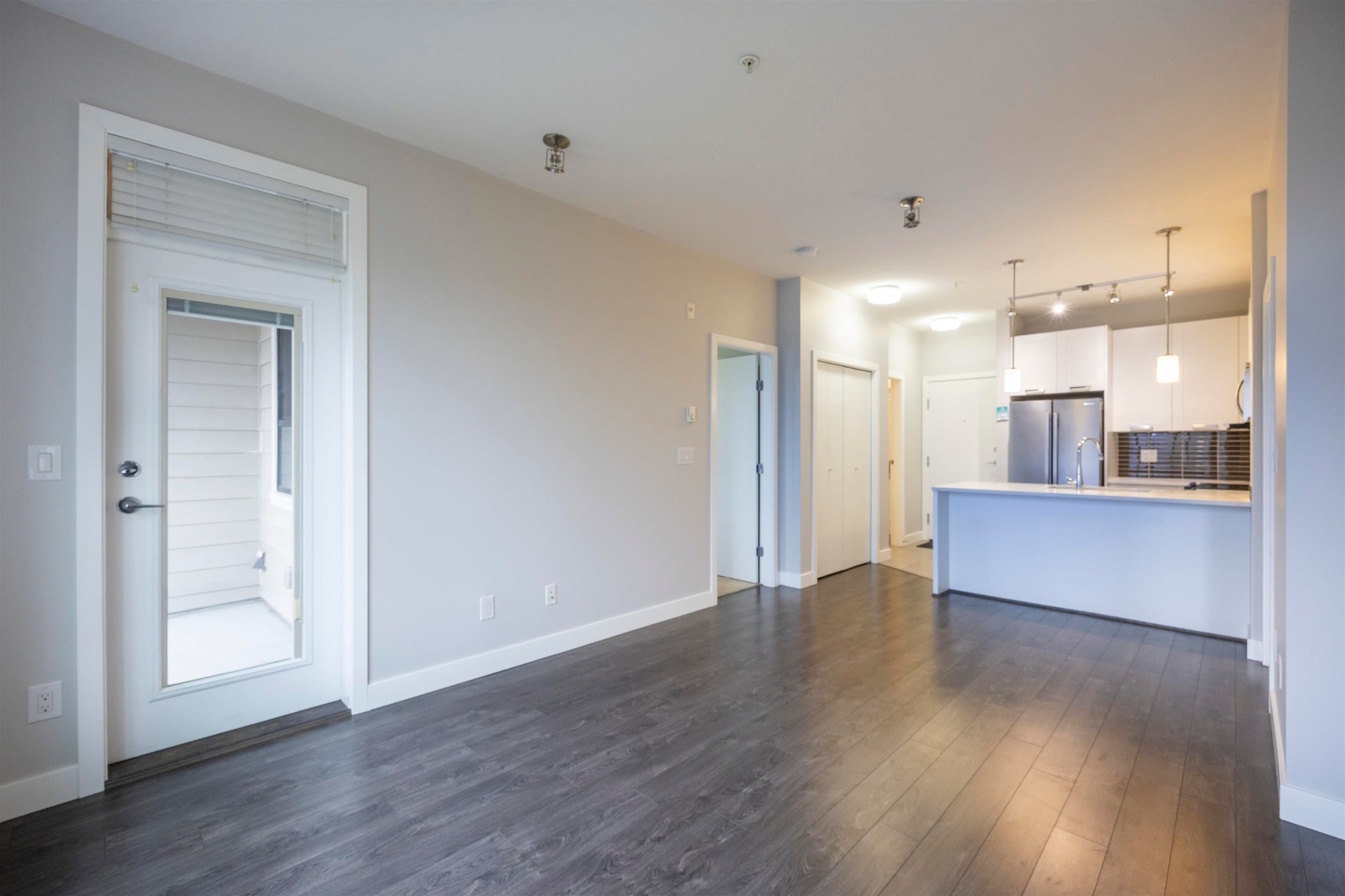 306 - 10455 154 Street, Surrey, V3R 0C5 — photo 5