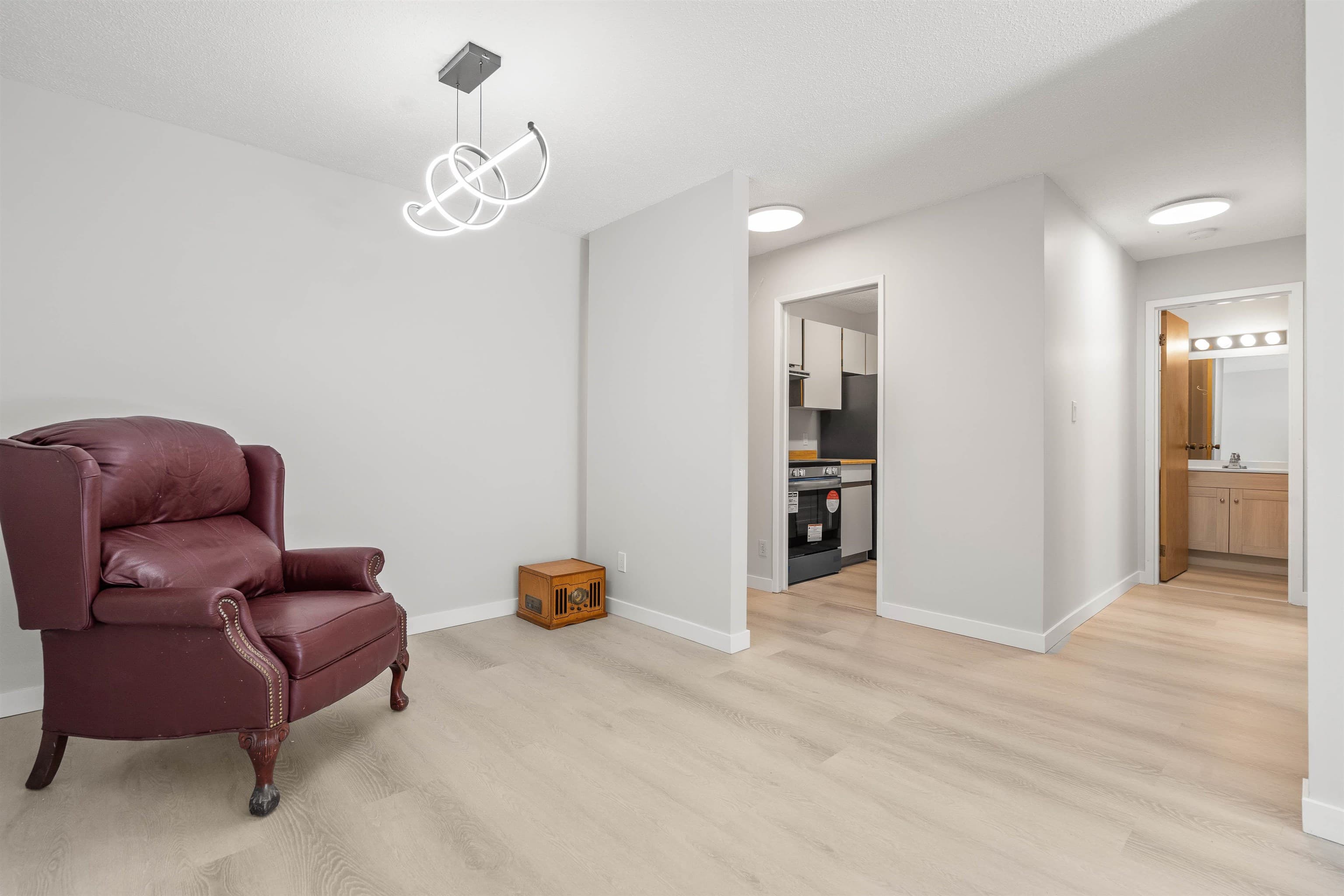 316 - 13507 96 Avenue, Surrey, V3V 7P3 — photo 5