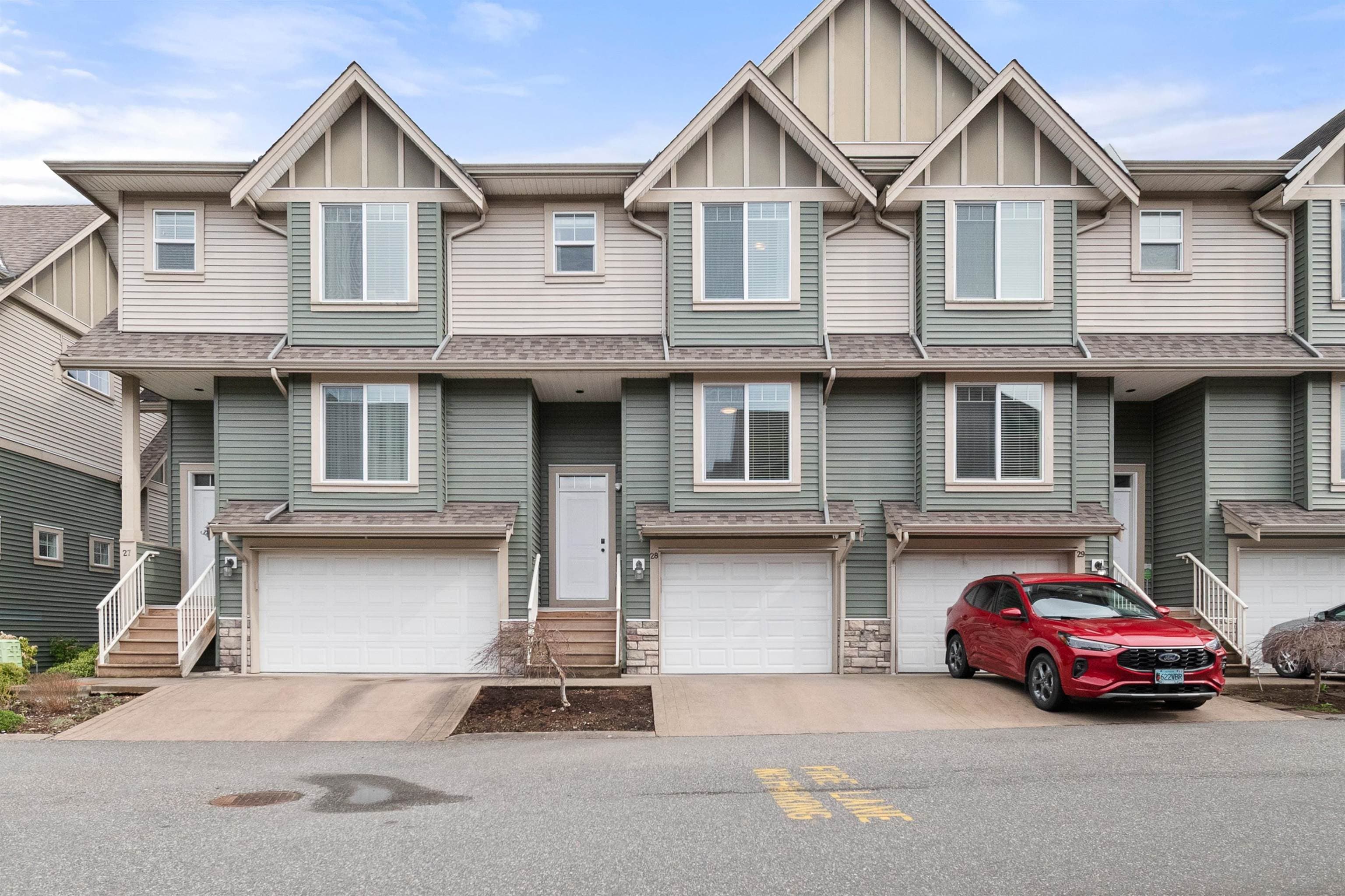 28 - 6498 Southdowne Place, Chilliwack, V2R 0K3 — photo 1