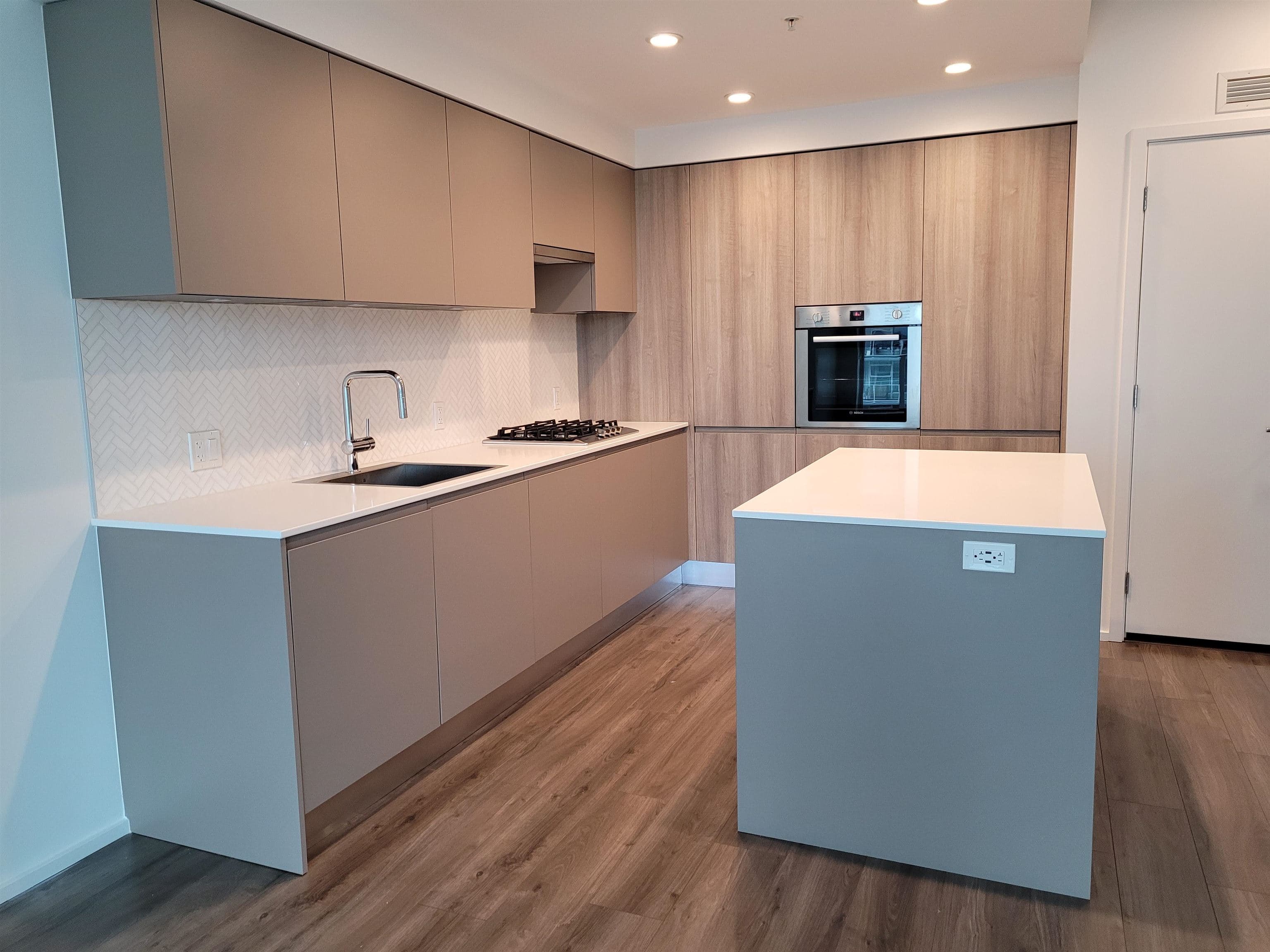 2104 - 3833 Evergreen Place, Burnaby, V3J 0M2 — photo 3