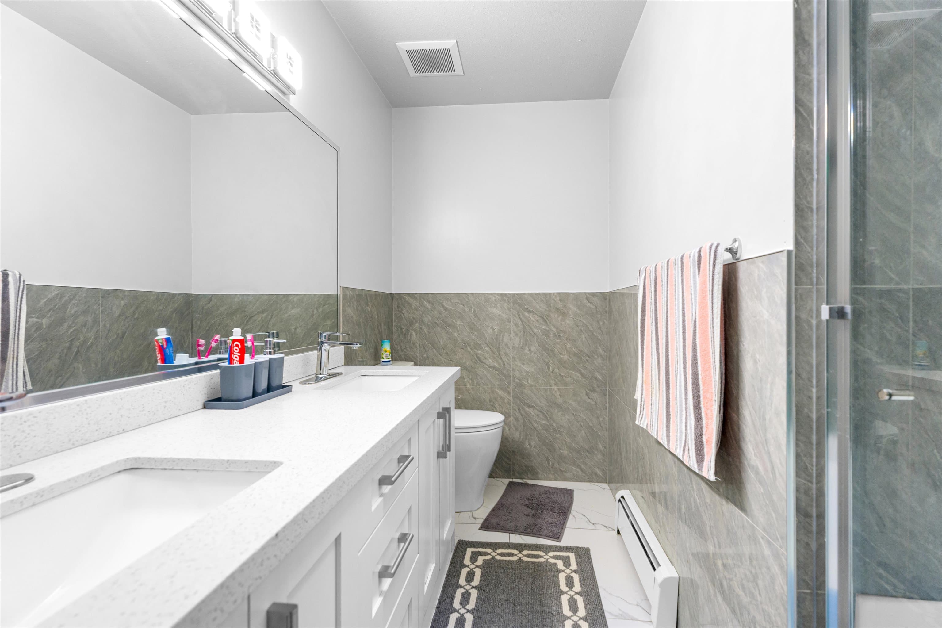 7595 122a Street, Surrey, V3W 0K7 — photo 5