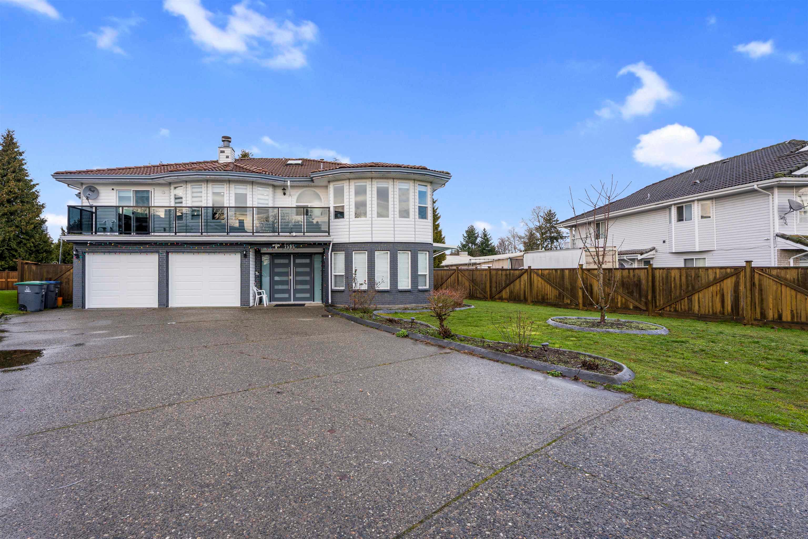 7595 122a Street, Surrey, V3W 0K7 — photo 1