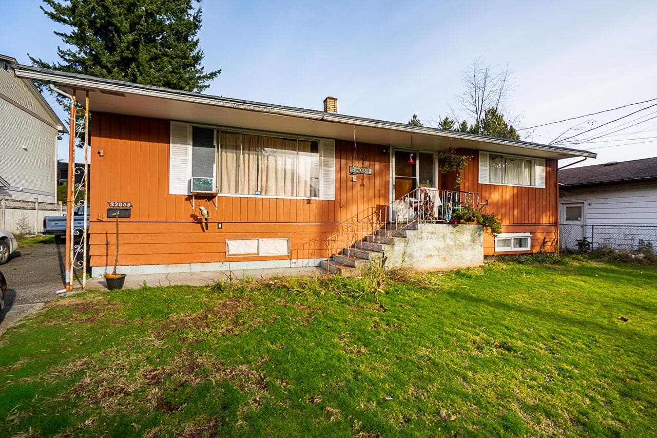 32059 Tims Avenue, Abbotsford, V2T 2H3 — photo 2