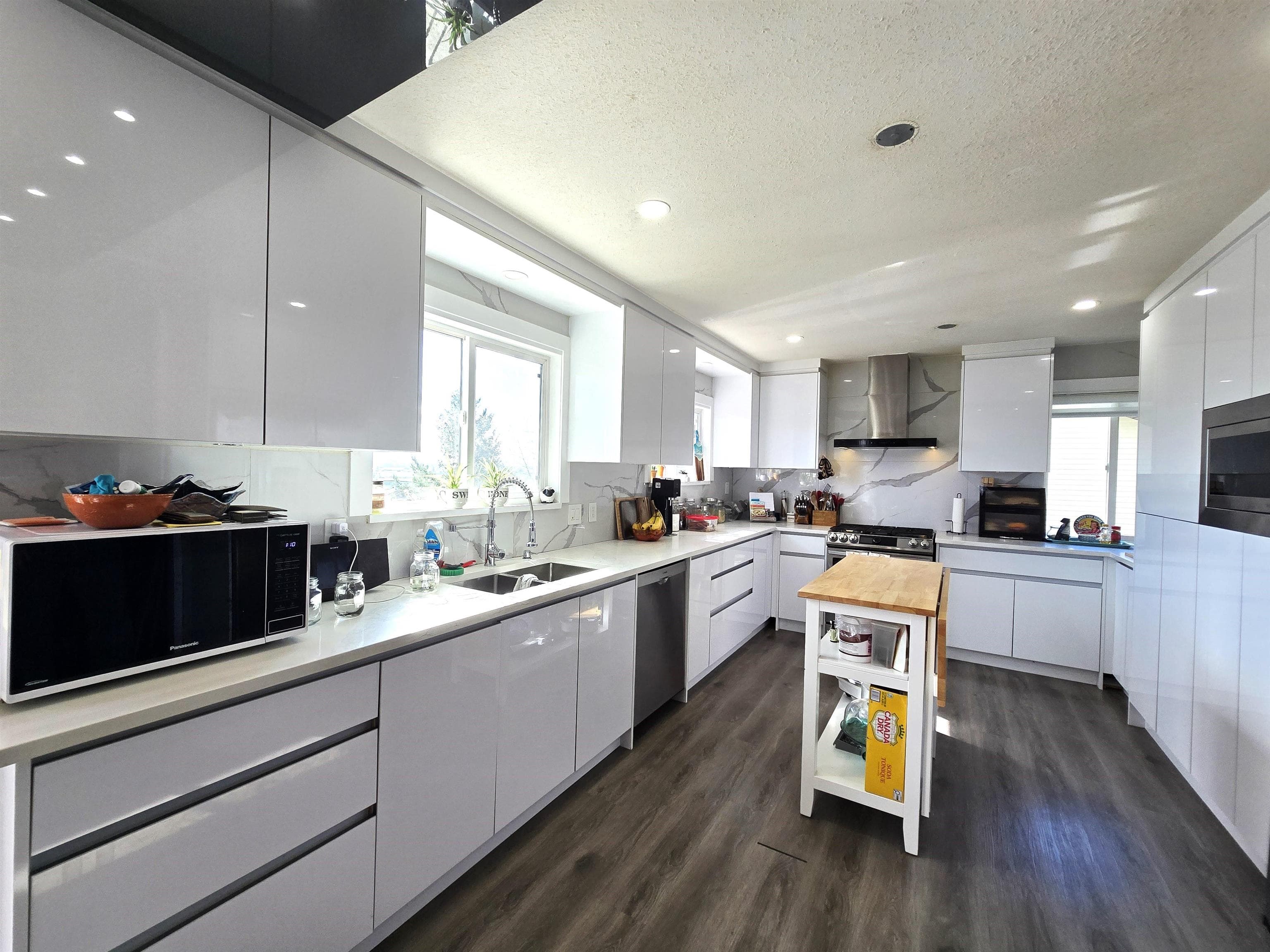 35361 Rockwell Drive, Abbotsford, V3G 2C9 — photo 5