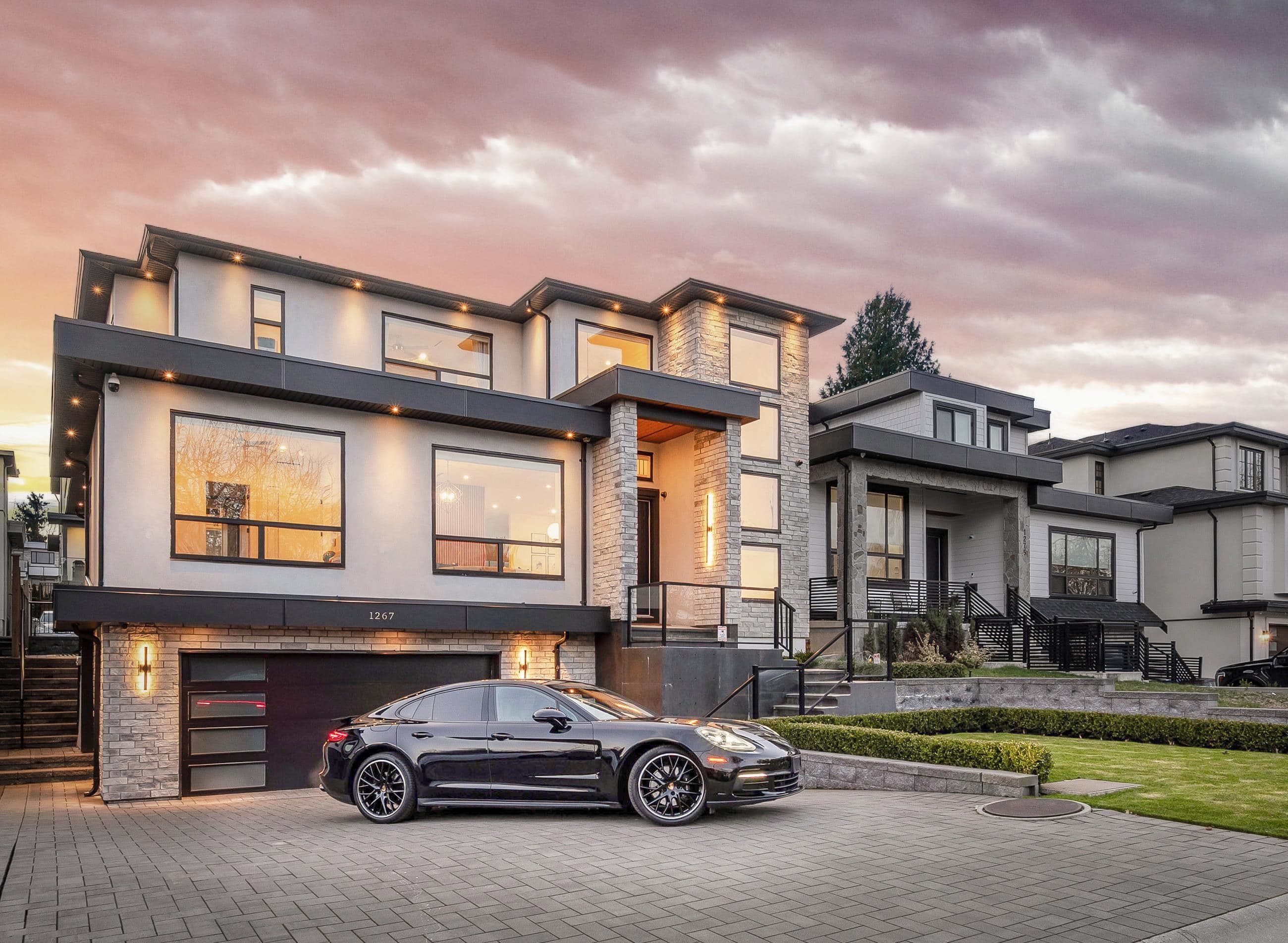 1267 160a Street, Surrey, V4A 7T7 — photo 1