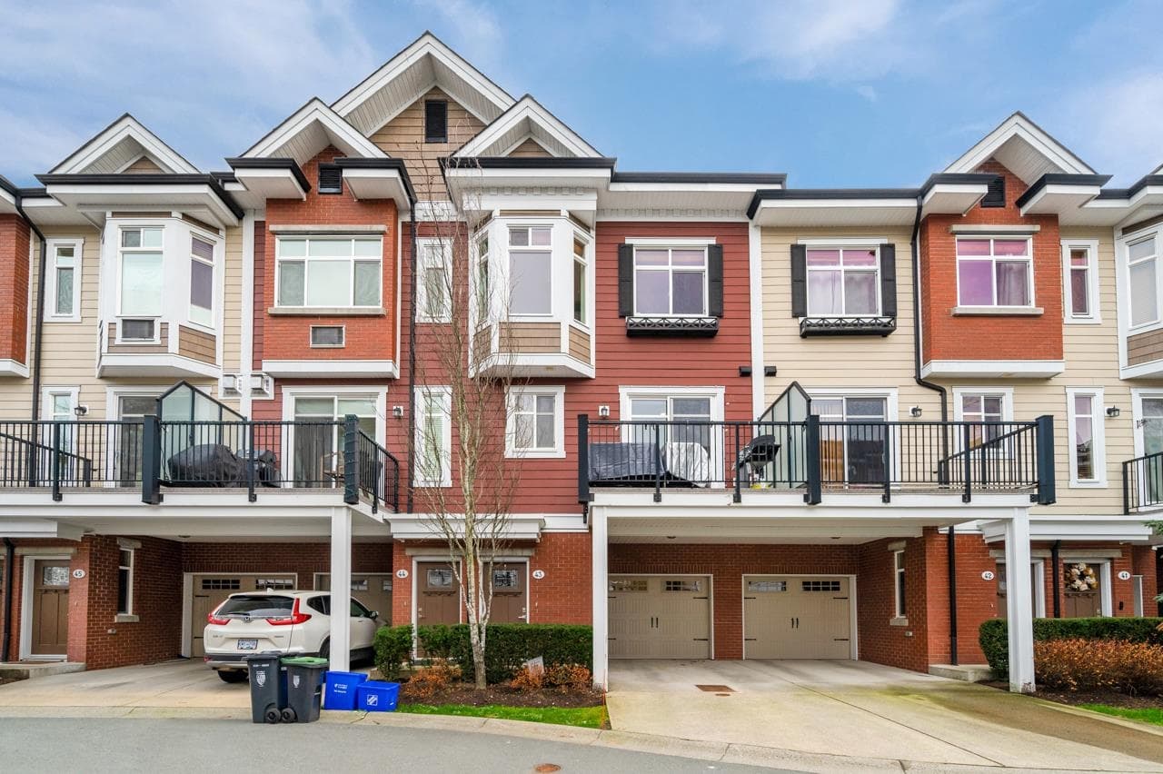 43 - 8068 207 Street, Langley, V2Y 0M9 — photo 1