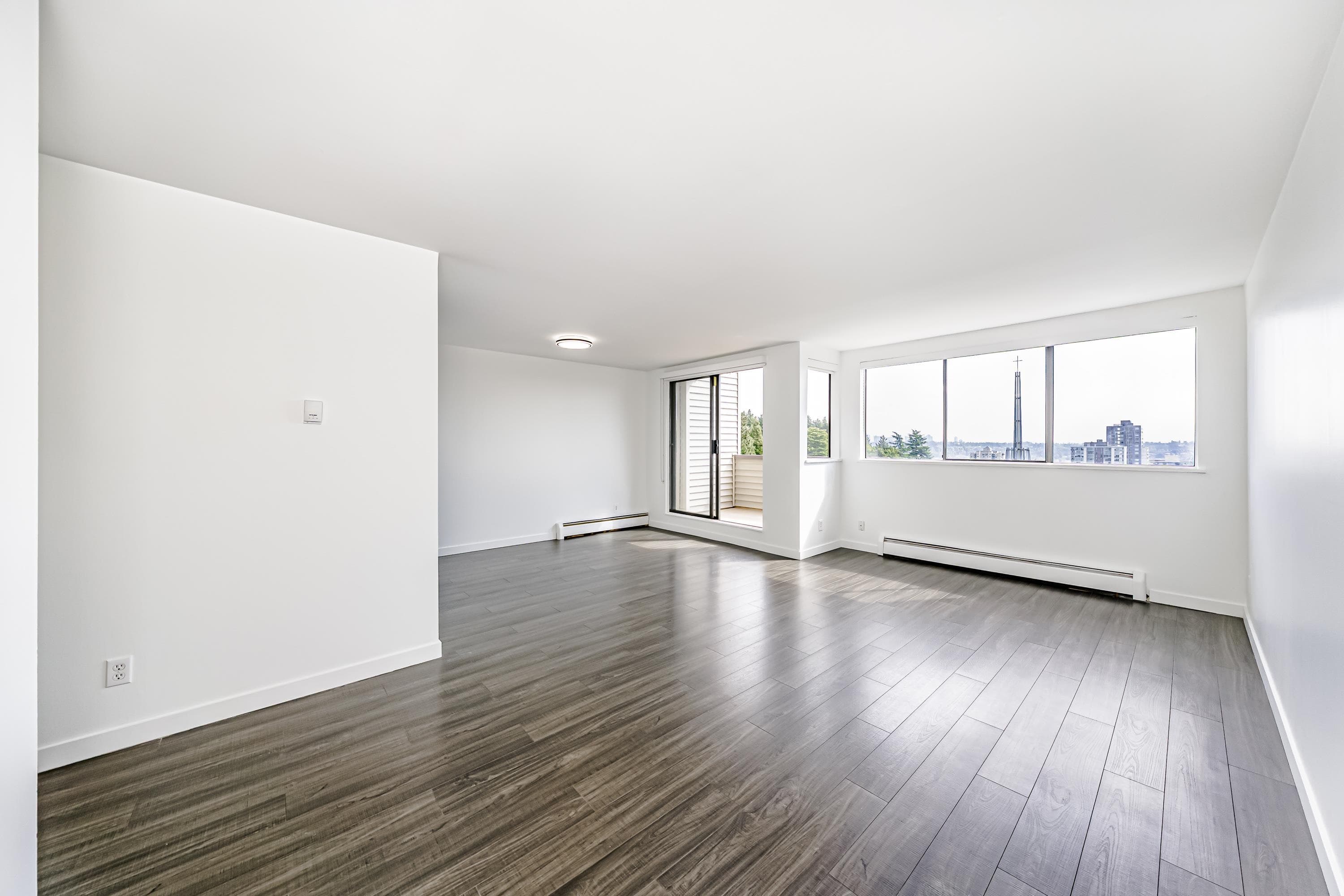 302 - 225 Sixth Street, New Westminster, V3L 3A5 — photo 1