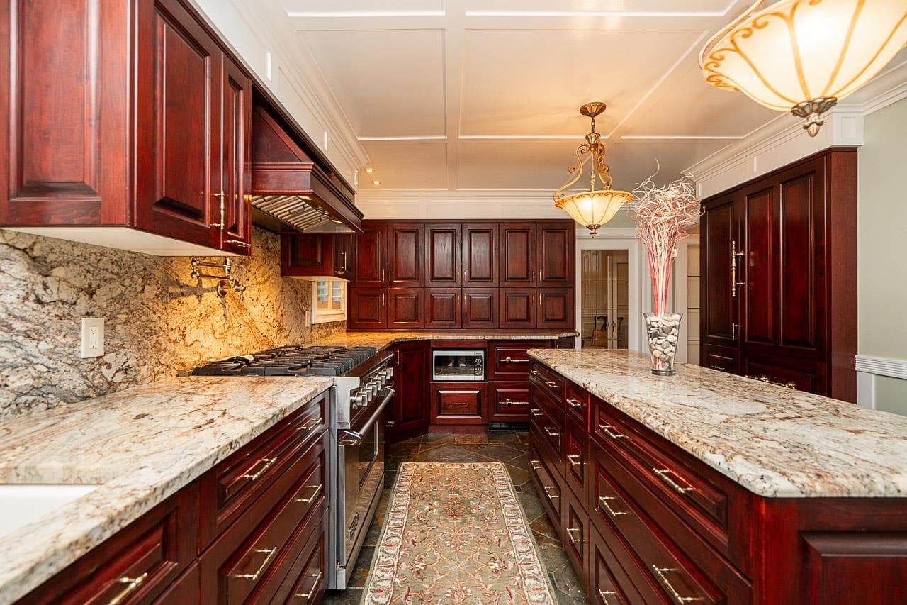 1562 W 62nd Avenue, Vancouver, V6P 2E9 — photo 3