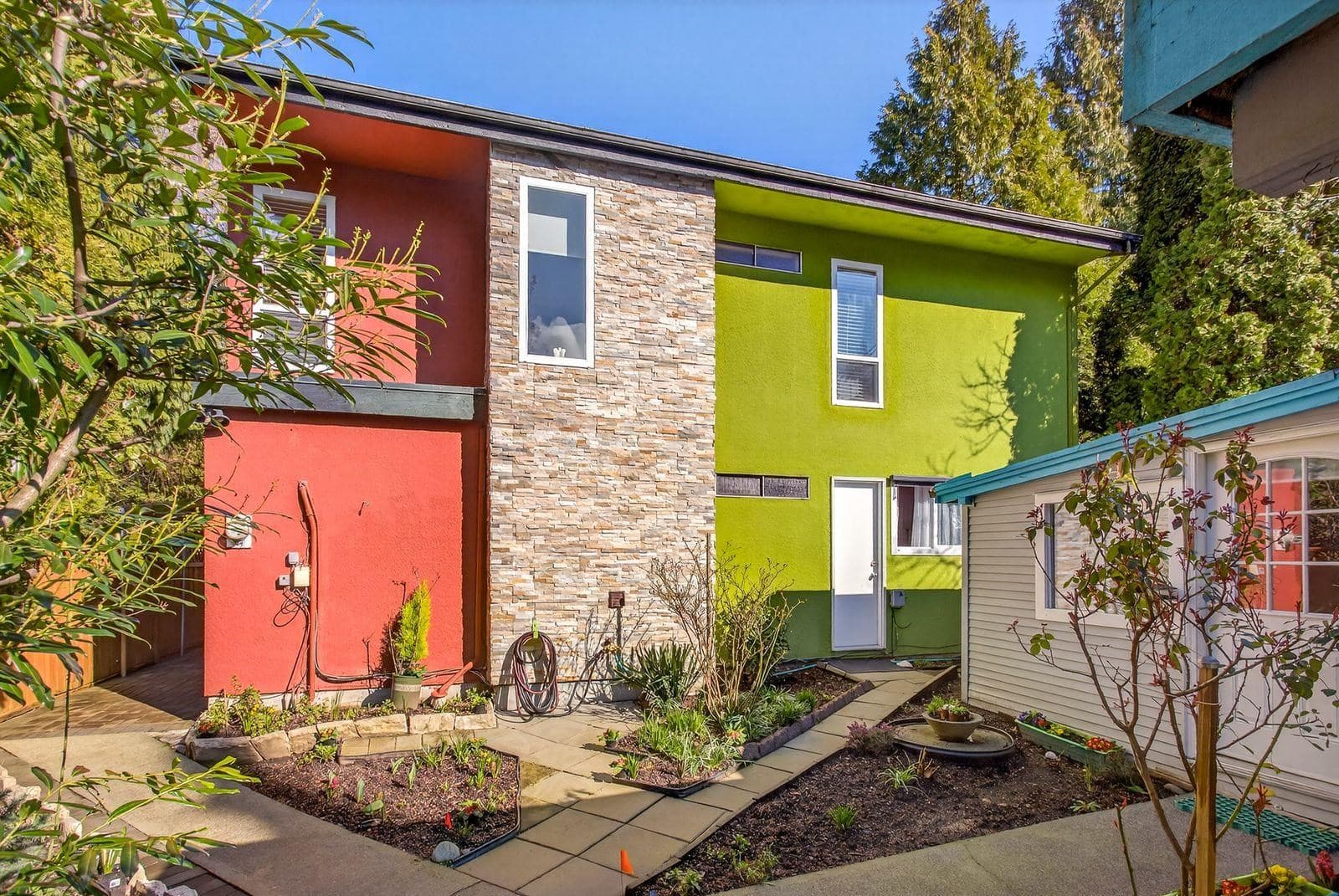 3005 Alderbrook Place, Coquitlam, V3C 4B5 — photo 1