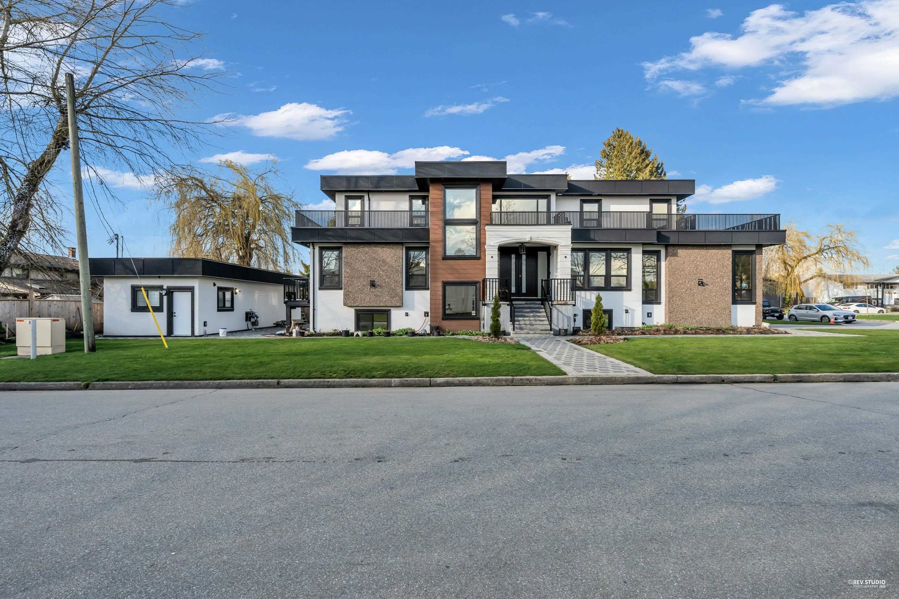 22839 Purdey Avenue, Maple Ridge, V2X 8B8 — photo 2