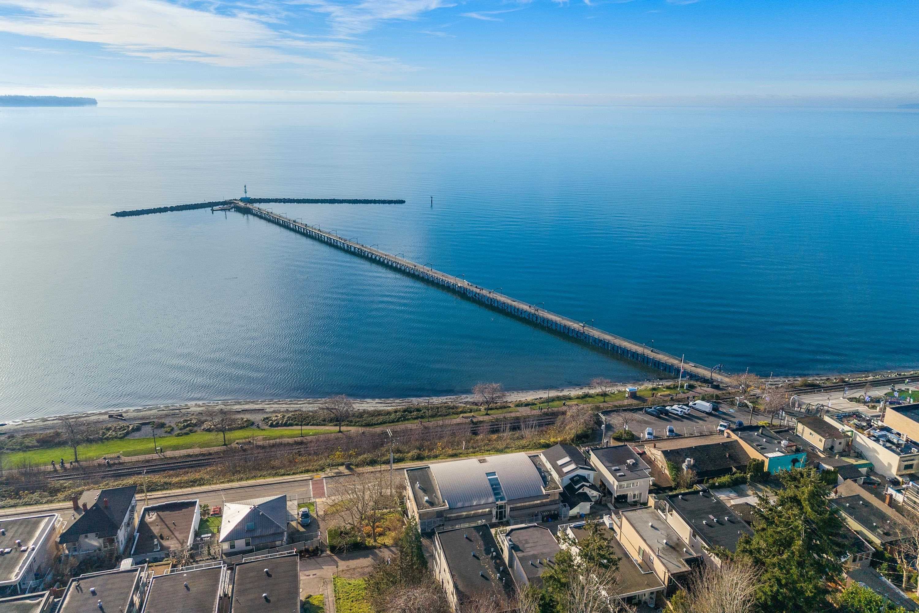 201 - 15097 Marine Drive, White Rock