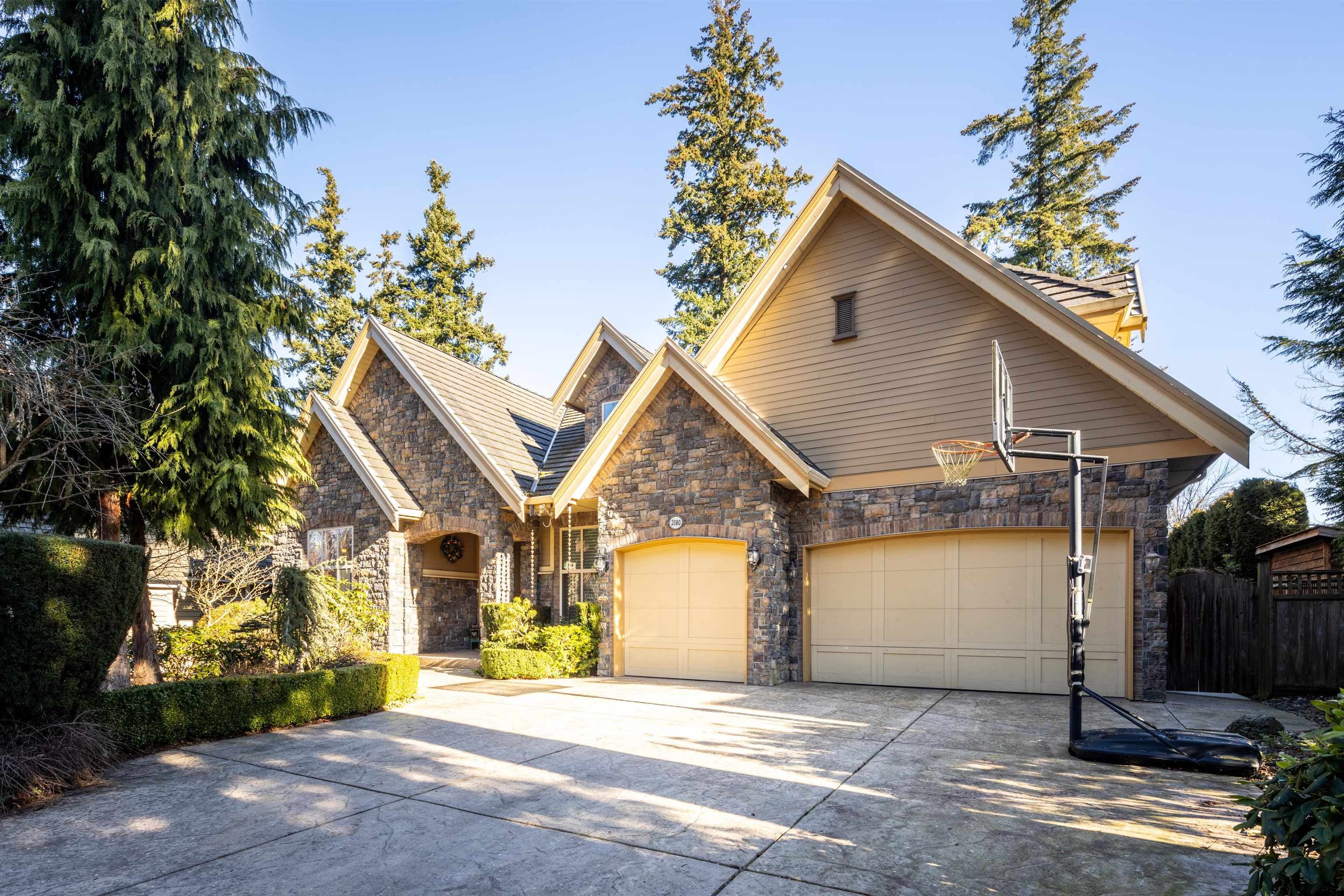 2080 136 Street, Surrey, V4A 0A1 — photo 1