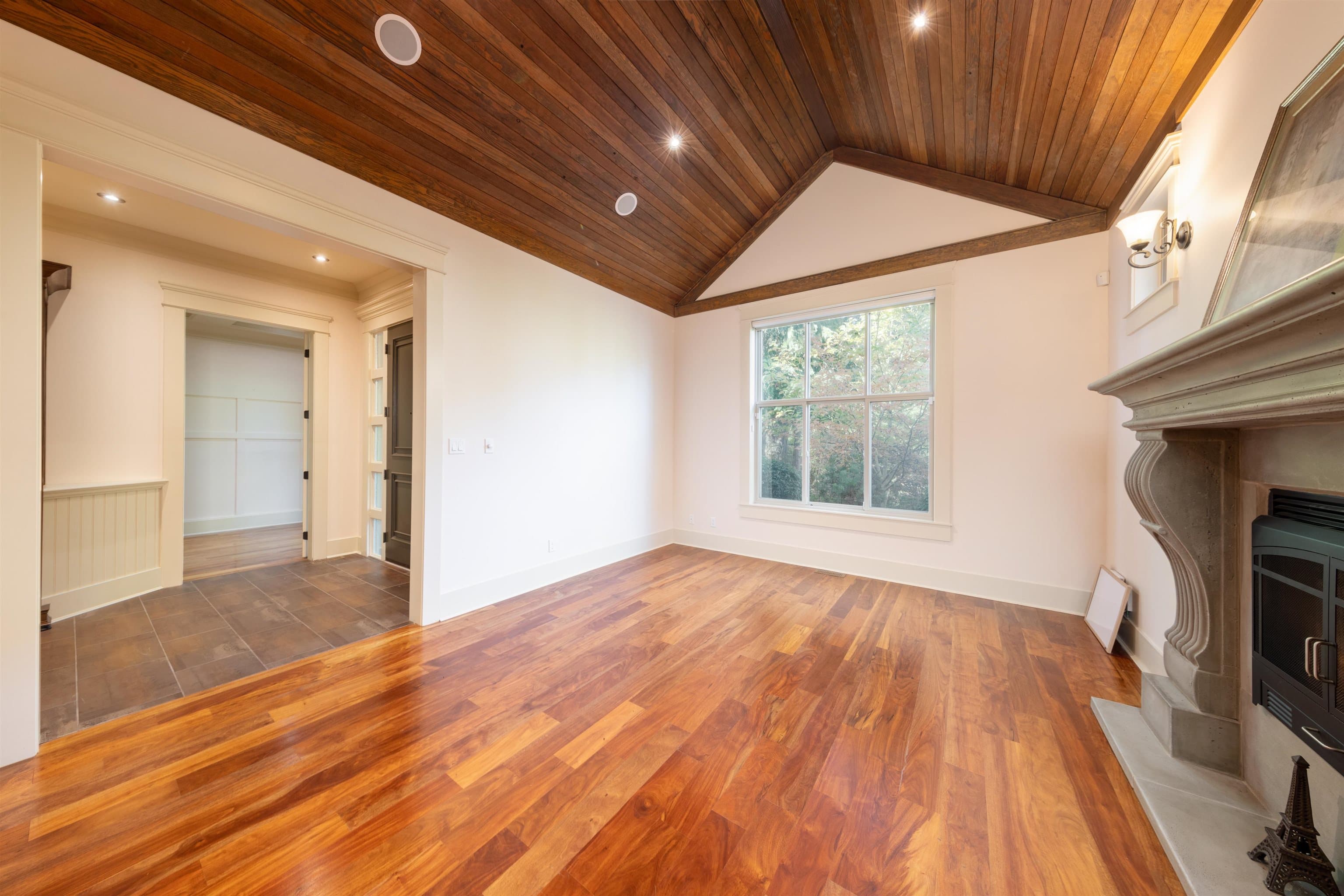 2080 136 Street, Surrey, V4A 0A1 — photo 4