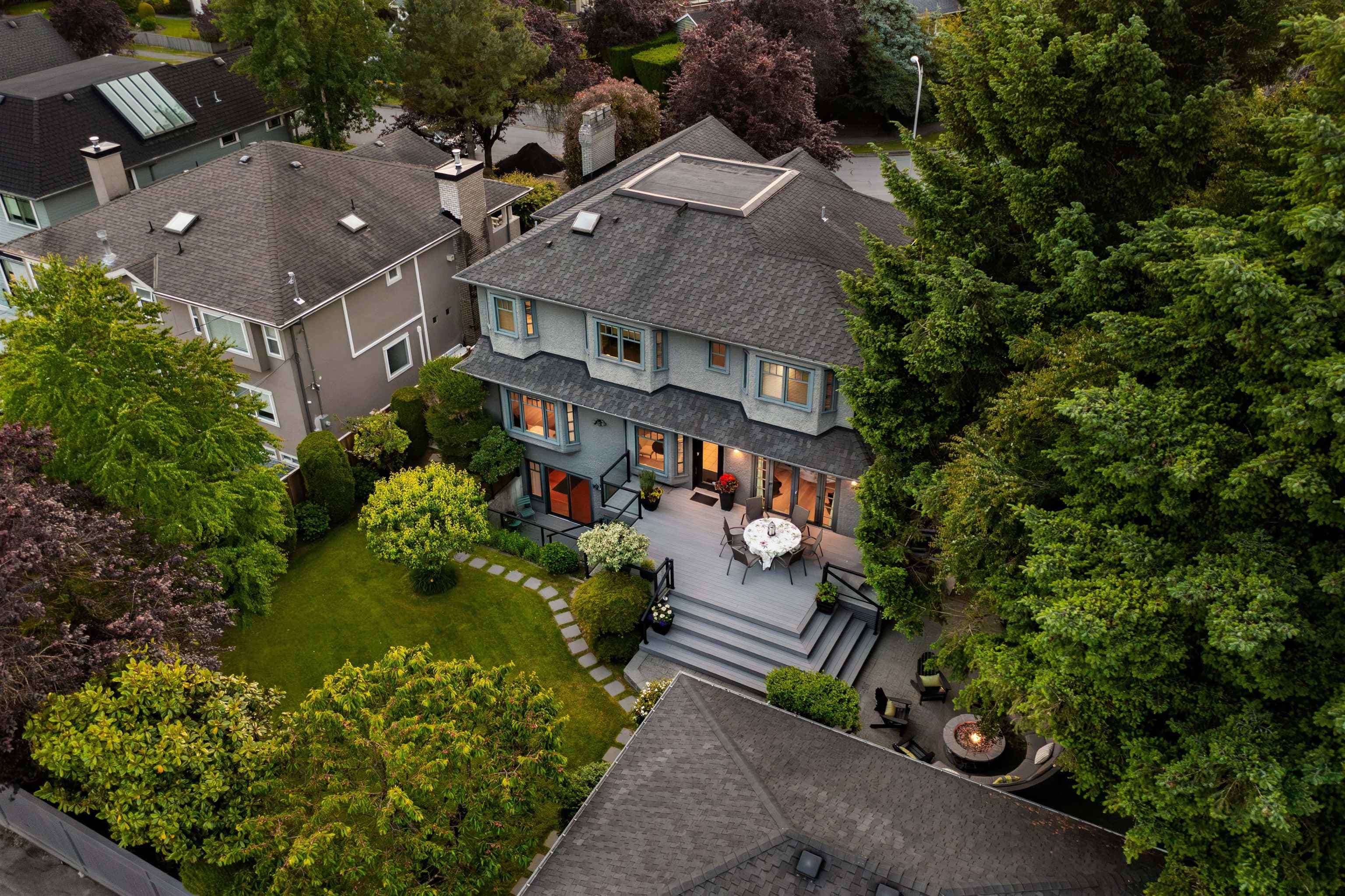 2318 Oliver Crescent, Vancouver, V6L 1S5 — photo 2