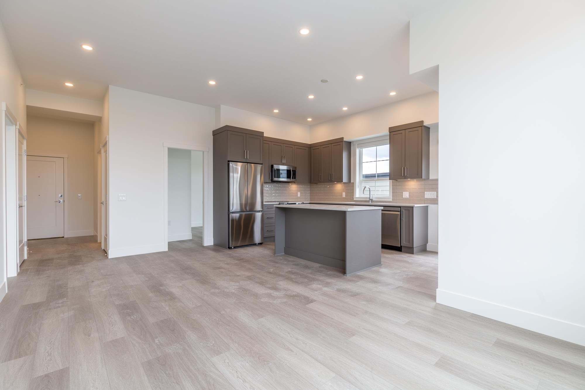 511 - 22348 North Avenue, Maple Ridge, V2X 8T2 — photo 2