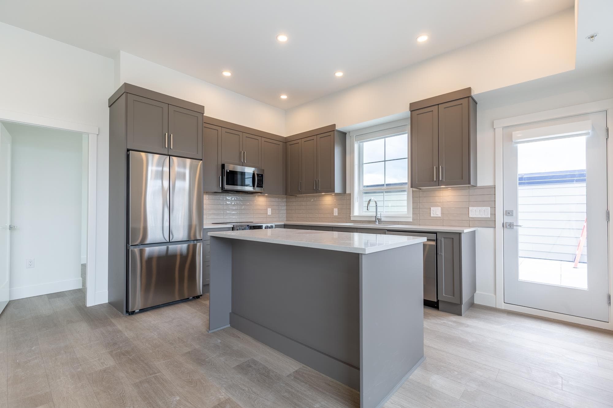 511 - 22348 North Avenue, Maple Ridge, V2X 8T2 — photo 4