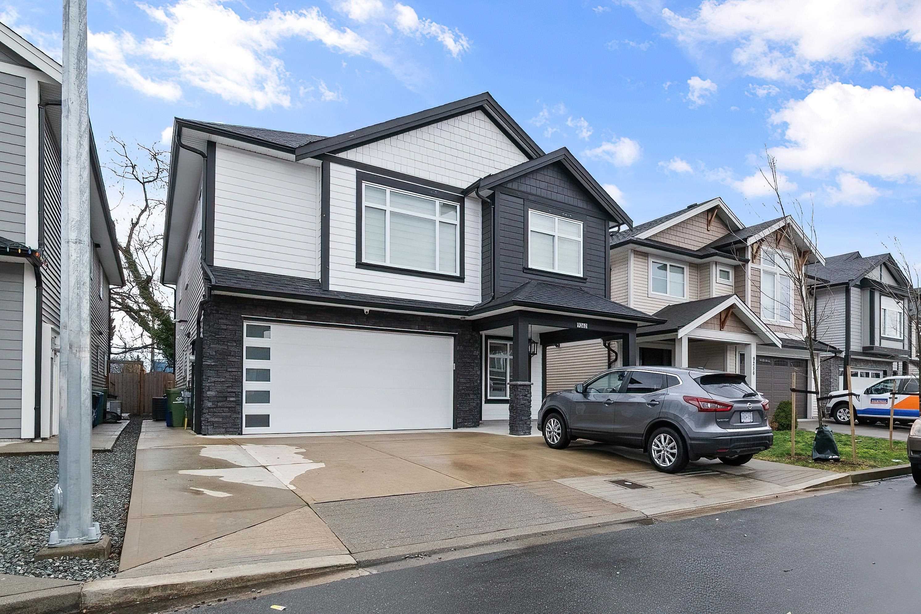 9262 Sitka Place, Chilliwack, V2P 8B6 — photo 2