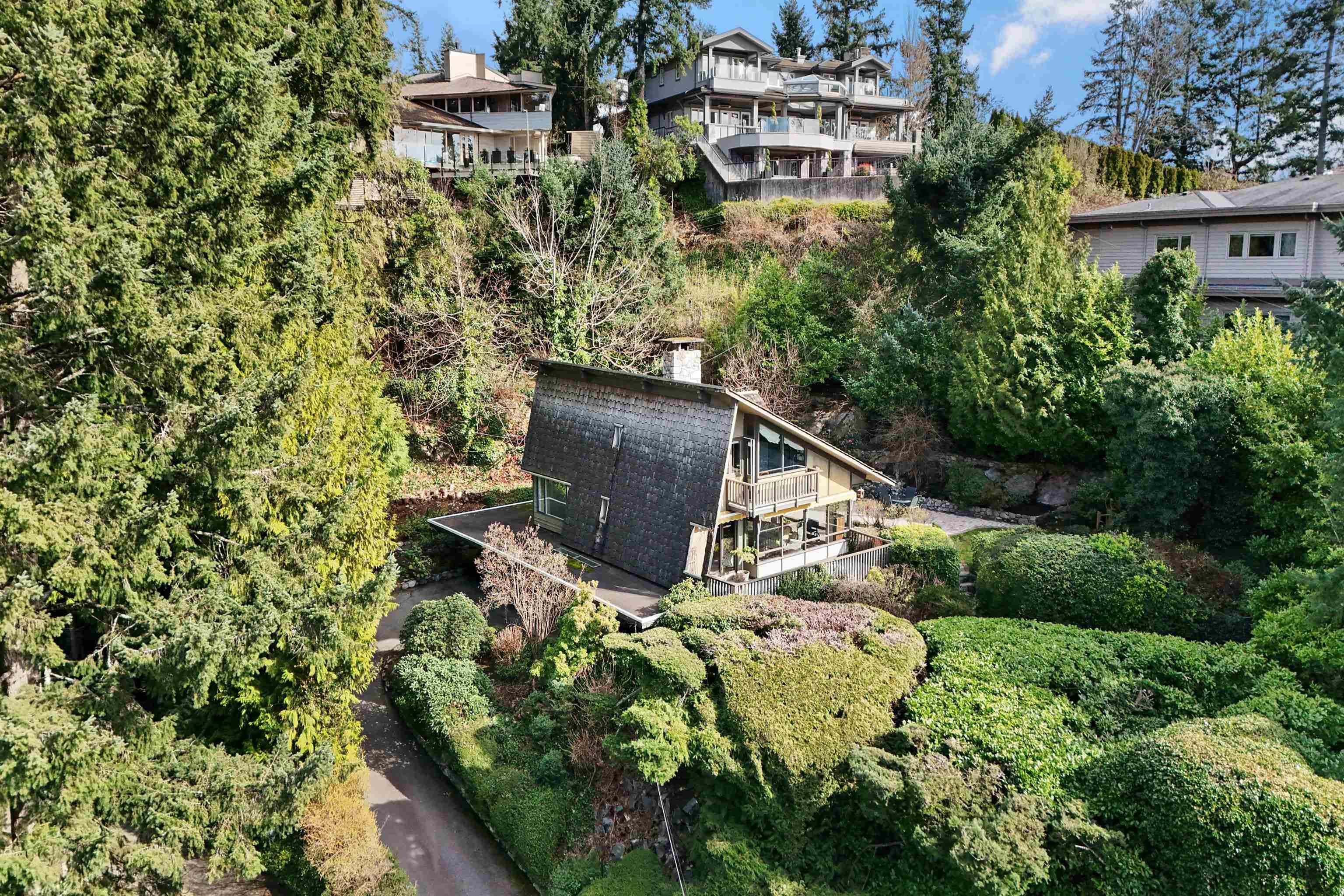 6035 Eagleridge Drive, West Vancouver, V7W 1W7 — photo 2