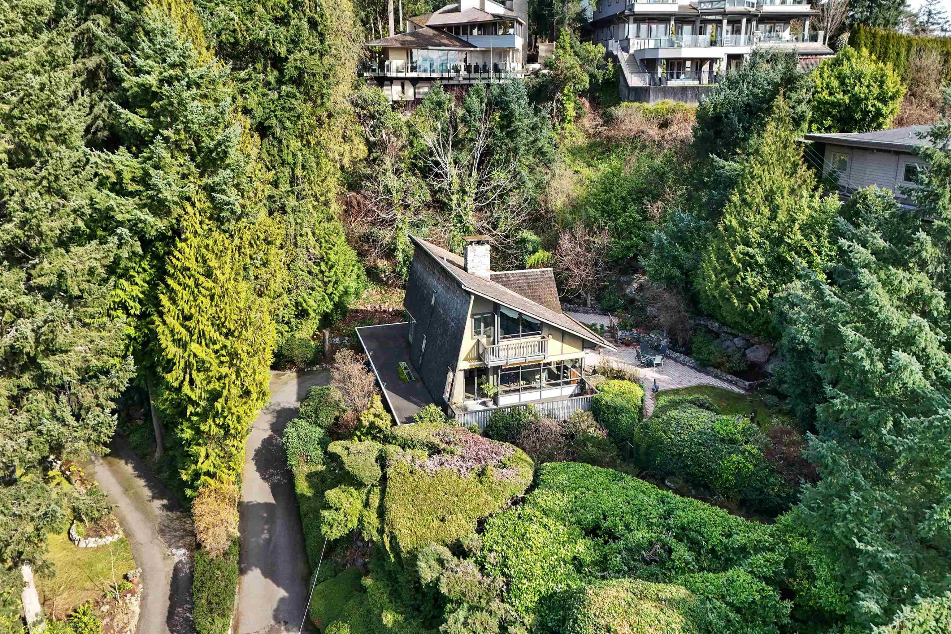 6035 Eagleridge Drive, West Vancouver, V7W 1W7 — photo 4