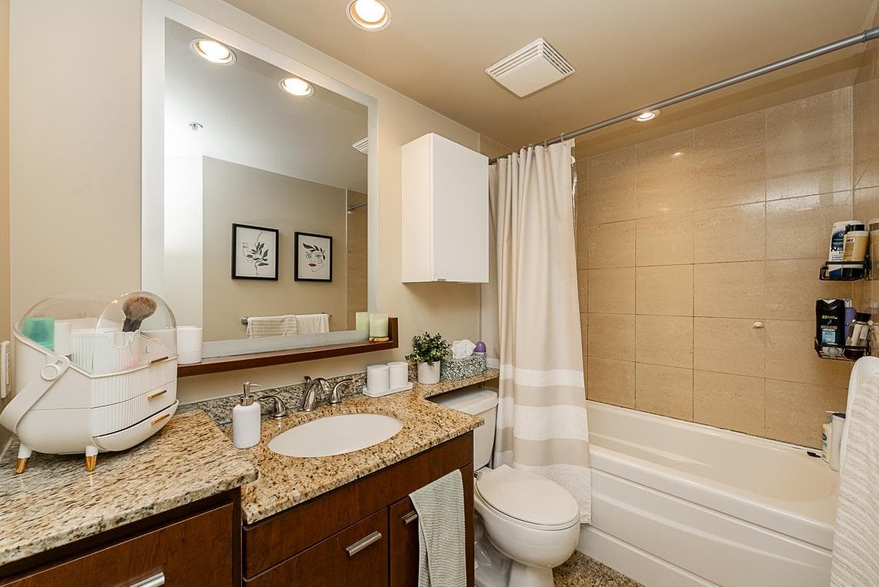 301 - 583 Beach Crescent, Vancouver, V6Z 3E6 — photo 5