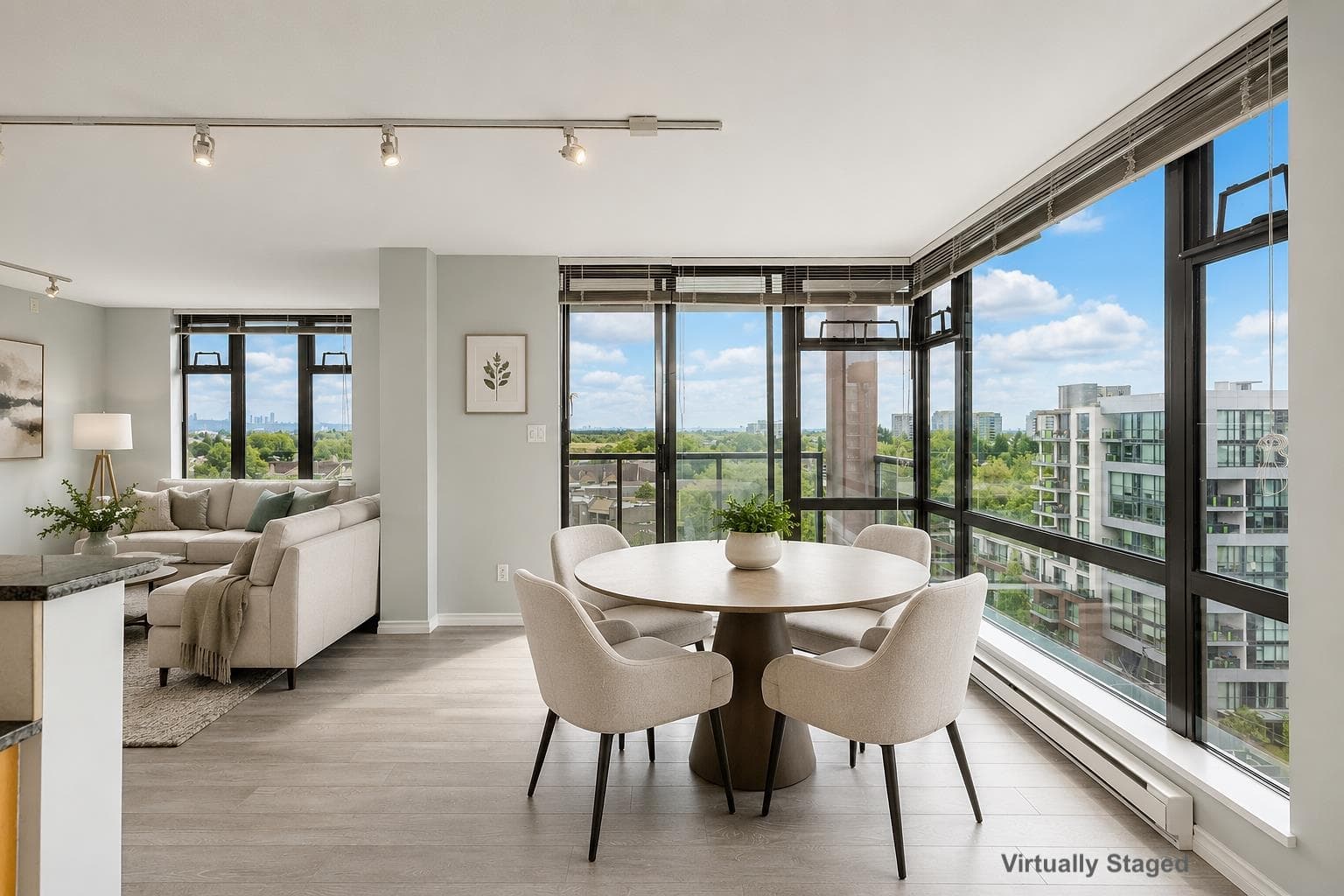 1001 - 5933 Cooney Road, Richmond, V6X 4H3 — photo 2