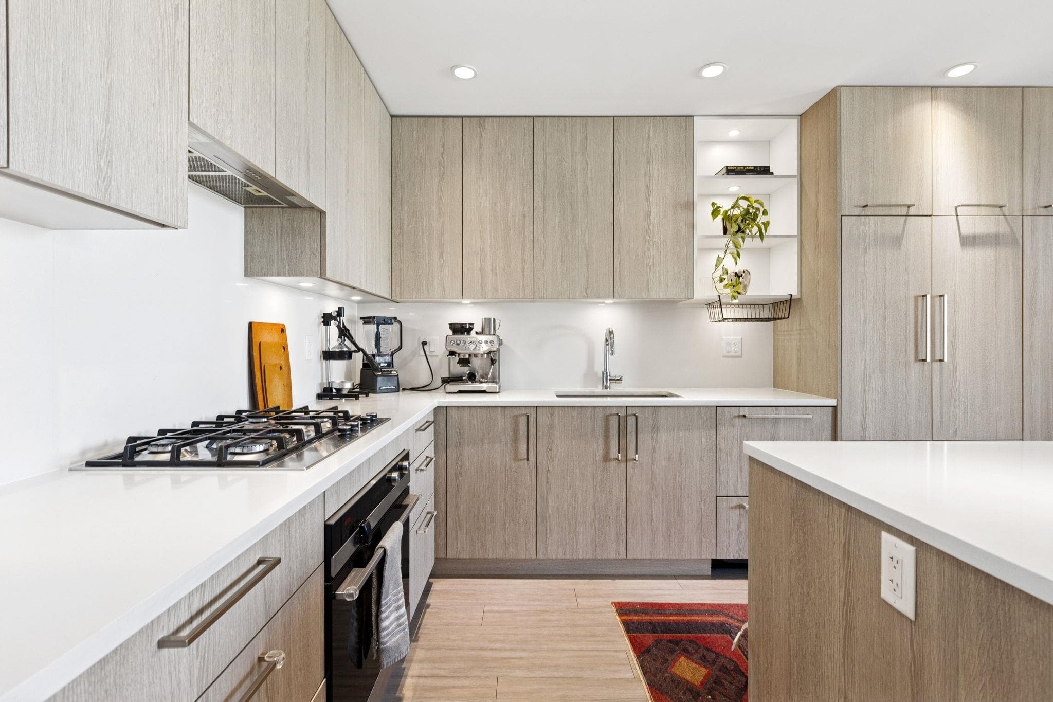 303 - 707 E 3rd Street, North Vancouver, V7L 1G8 — photo 5