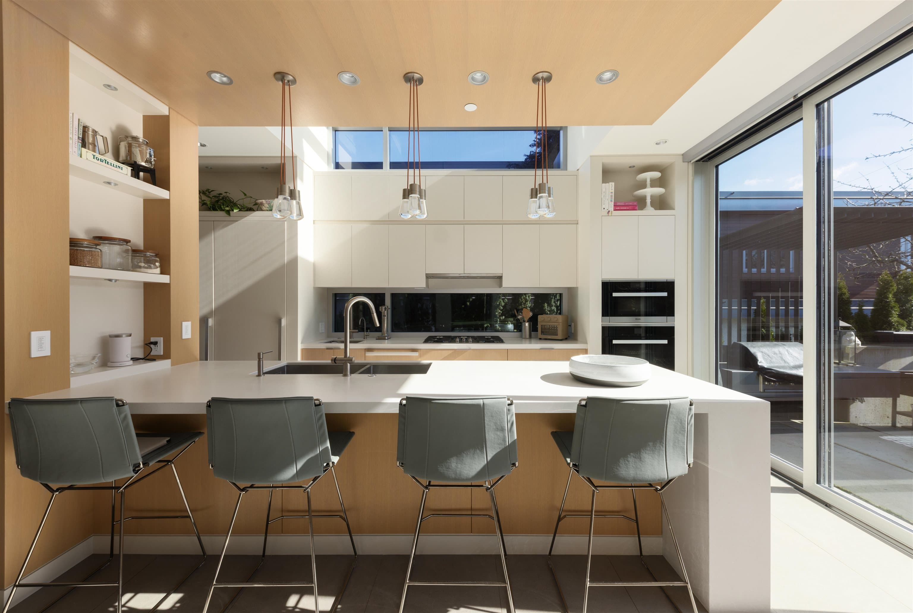 3250 W 20th Avenue, Vancouver, V6L 1H9 — photo 4