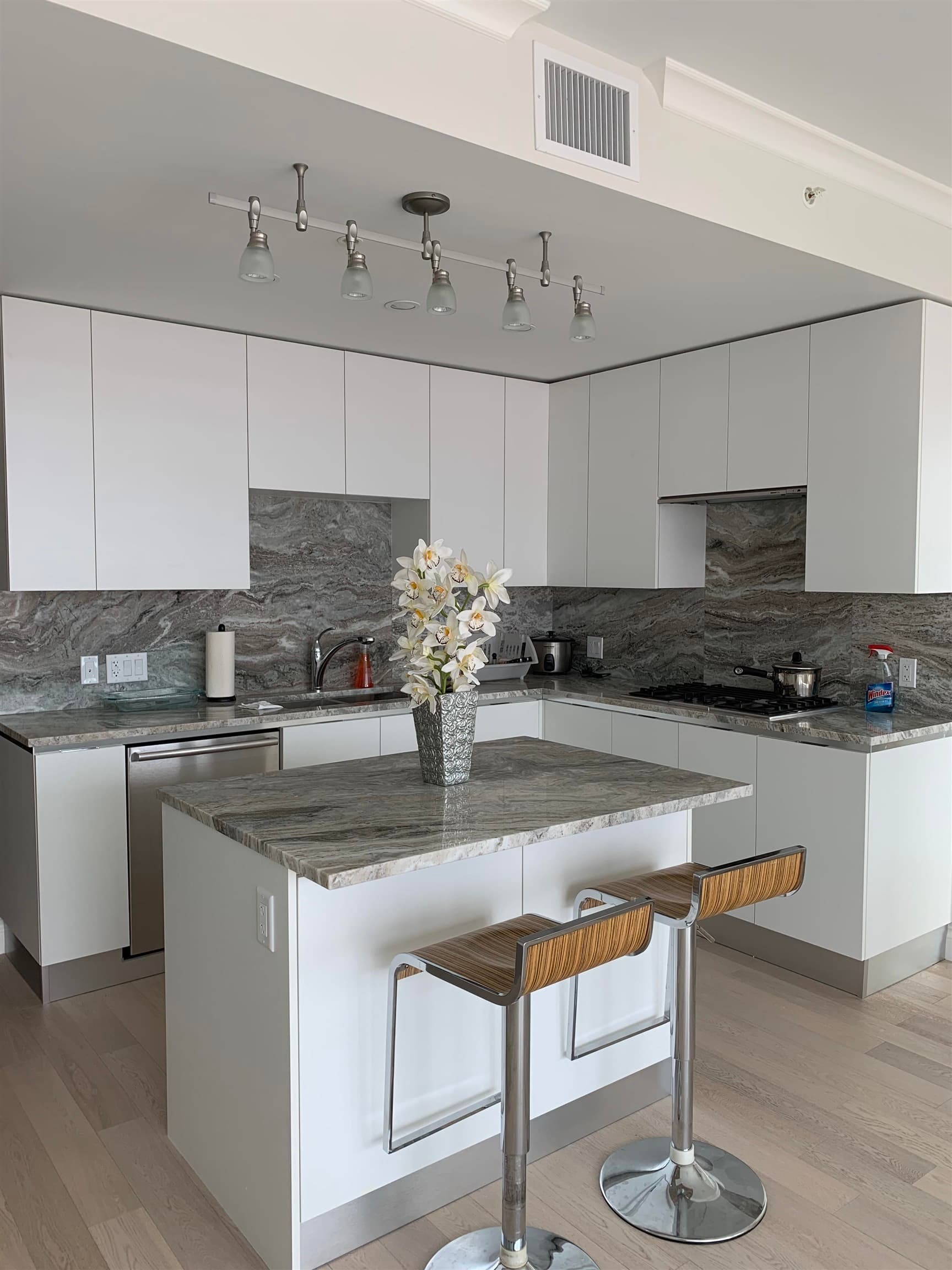 807 - 175 Victory Ship Way, Vancouver, V7L 0G1 — photo 4