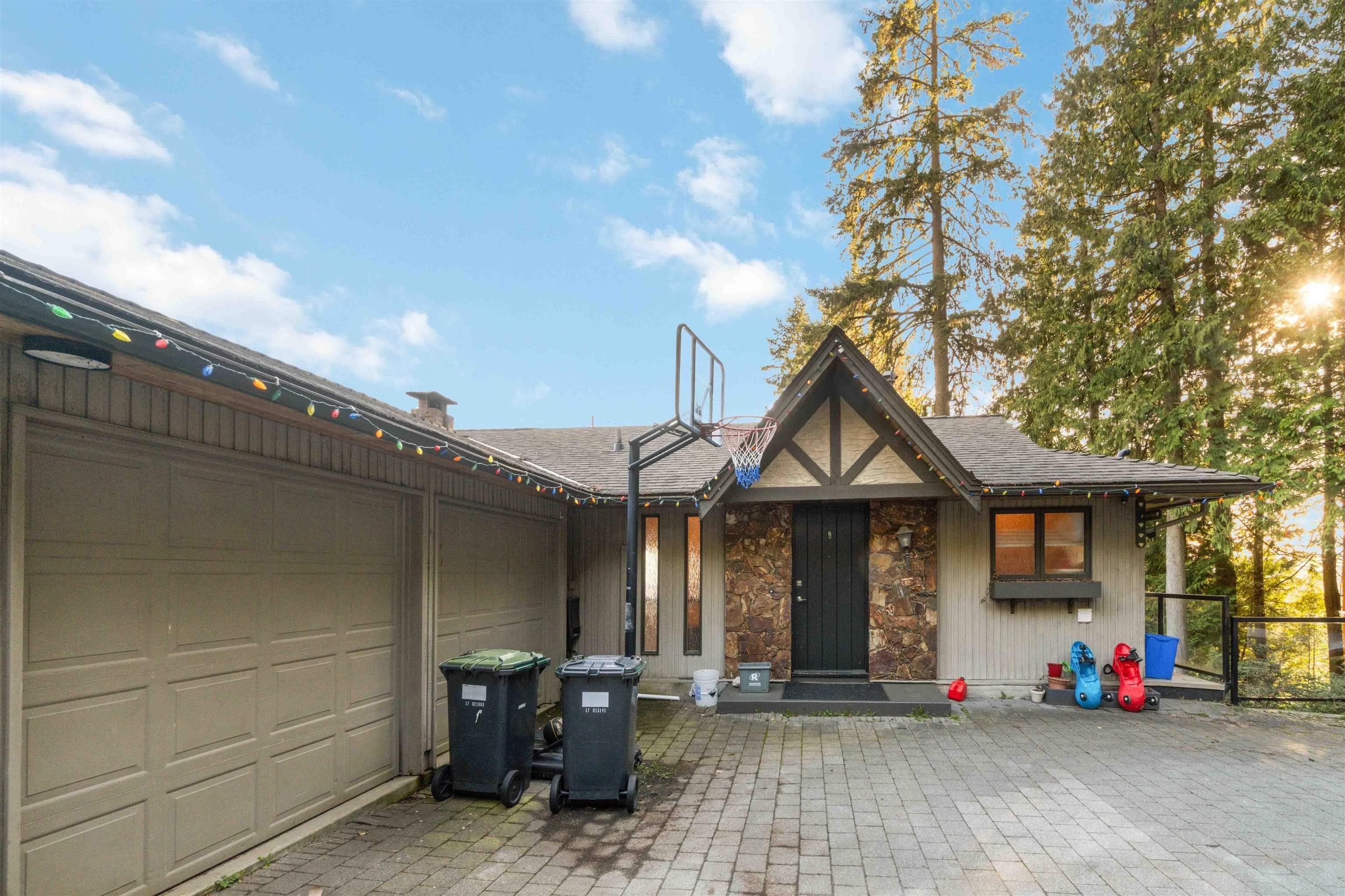 5189 Madeira Court, North Vancouver, V7R 3K7 — photo 1